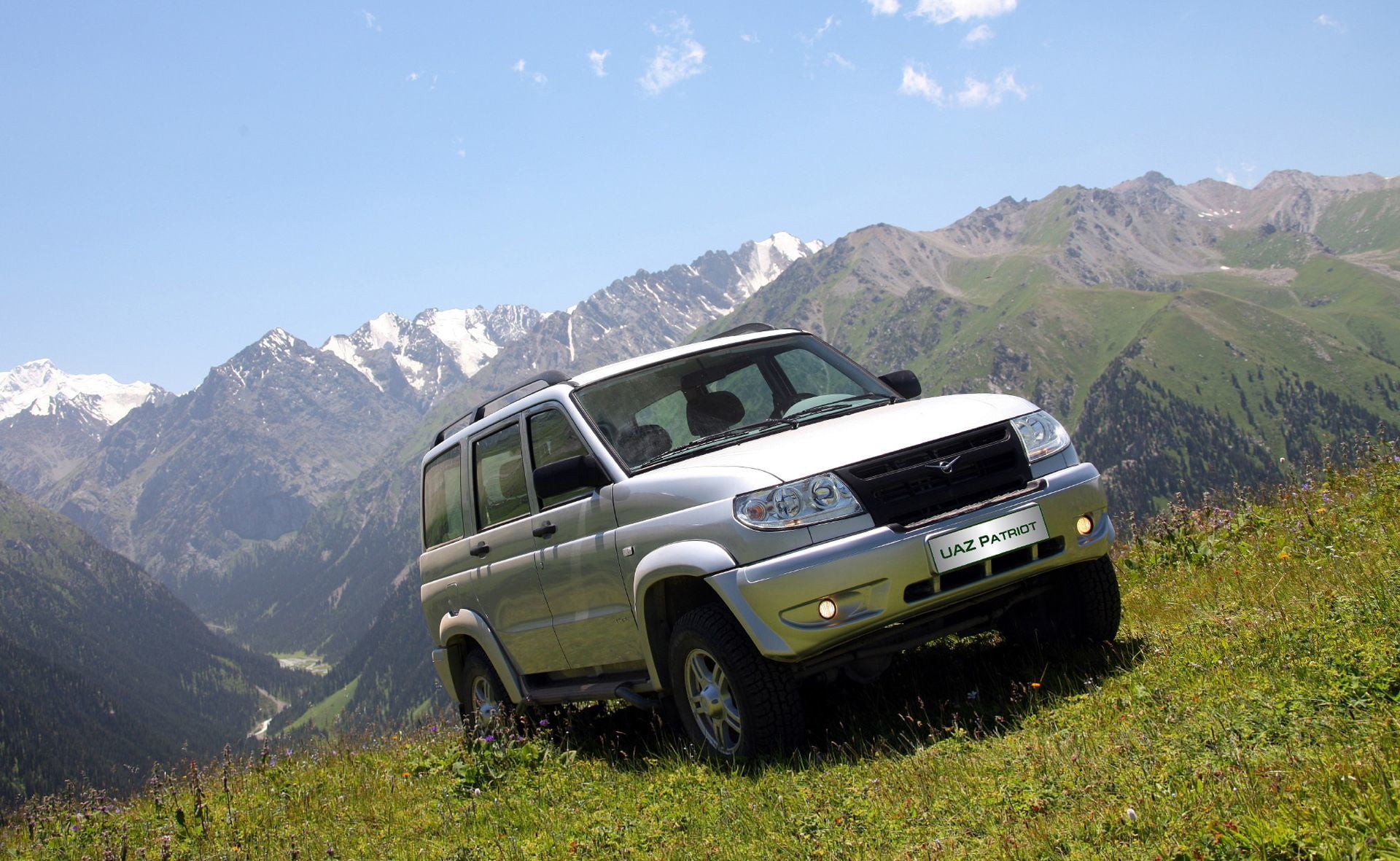 mode of transportation, beauty in nature, plant, mountain Range, travel, car, off-Road Vehicle, mountain, mountain Peak, scenics - nature, UAZ patriot, HD Wallpaper