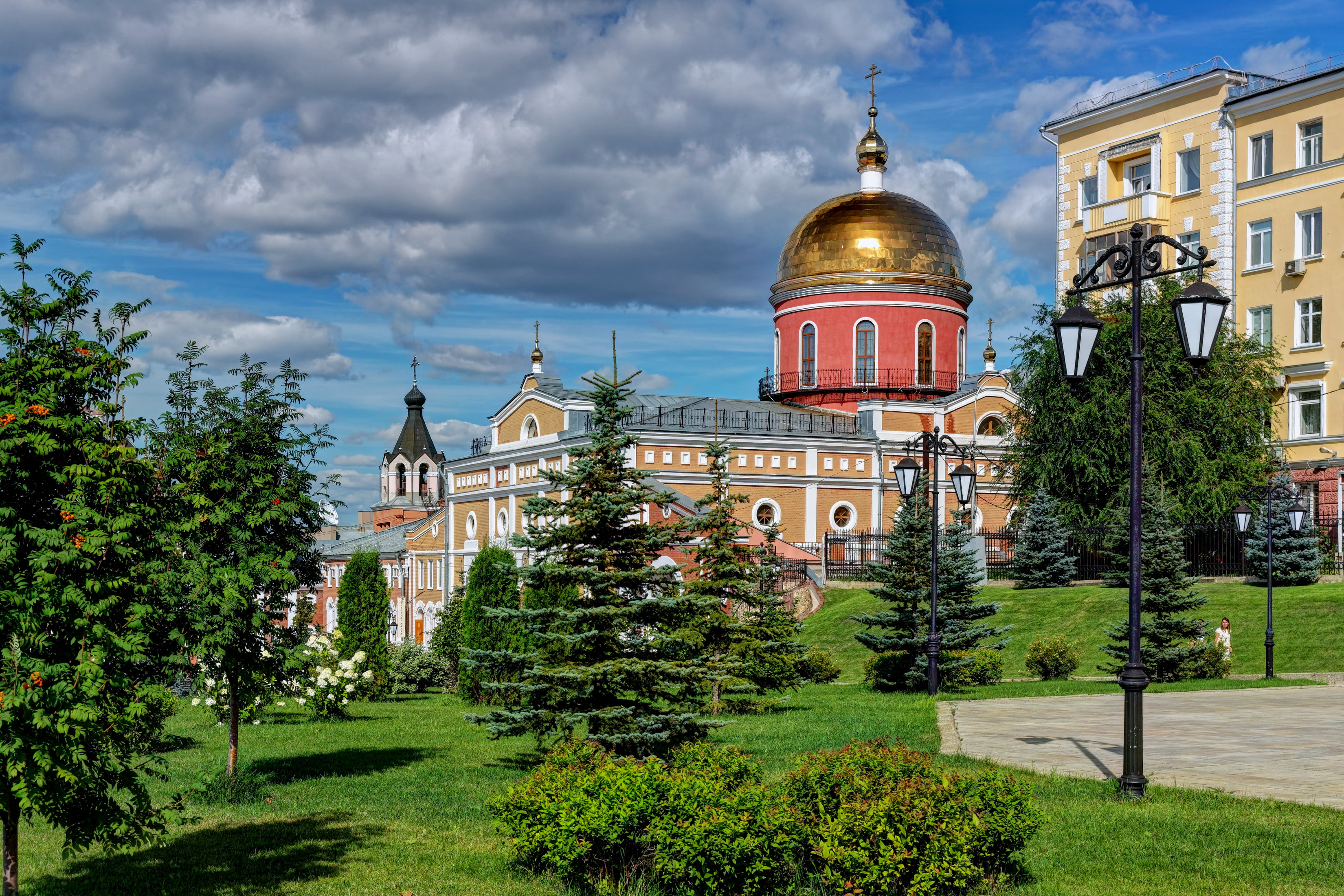 2K, spruce, russia, cities, samara, the, photo, iveron, theotokos, street, temples, monastery, lights, dome, HD Wallpaper