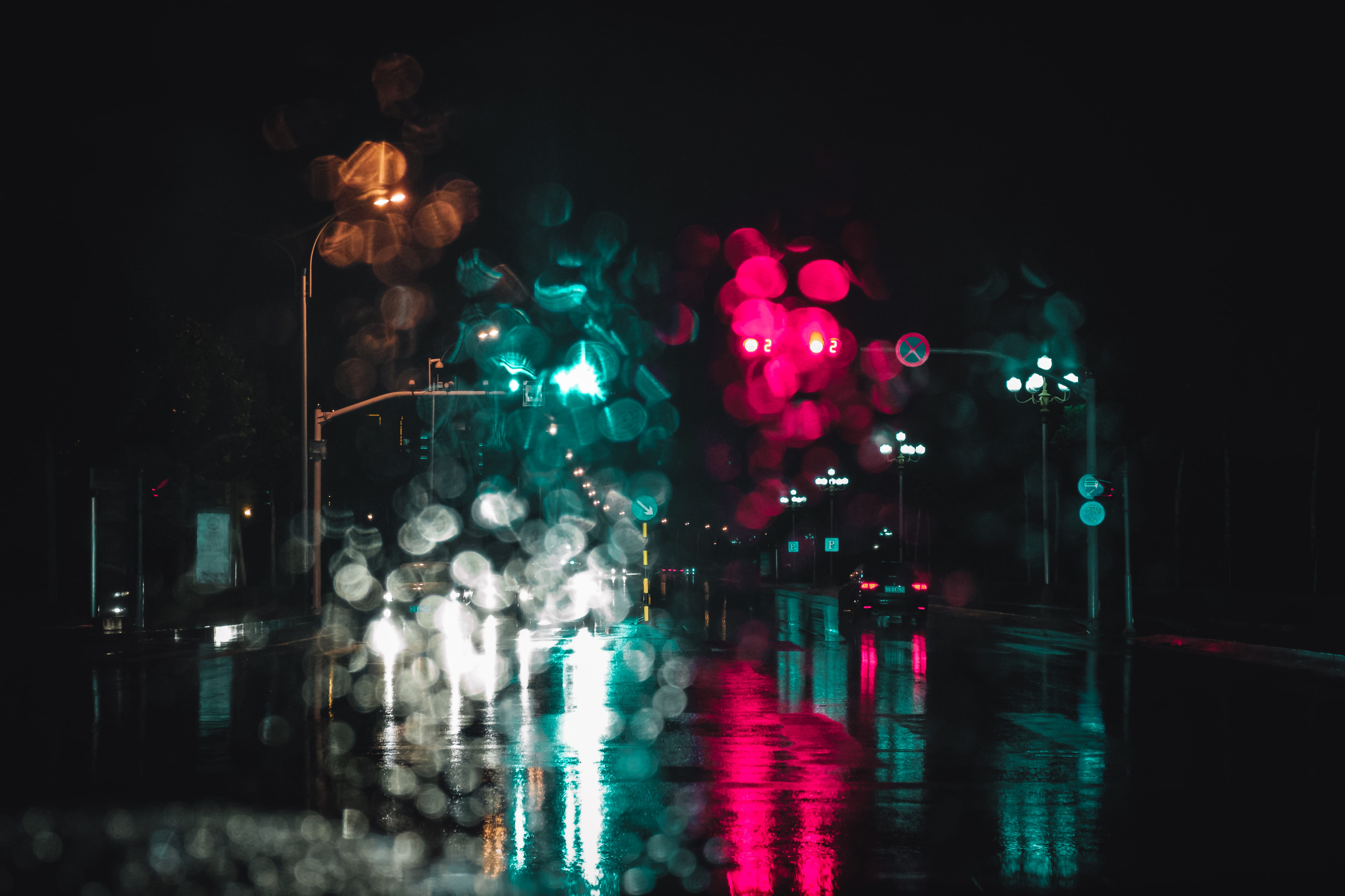 street, light - natural phenomenon, linyi, multi colored, china, 5K, building exterior, long exposure, reflection, nature, street light, built structure, HD Wallpaper