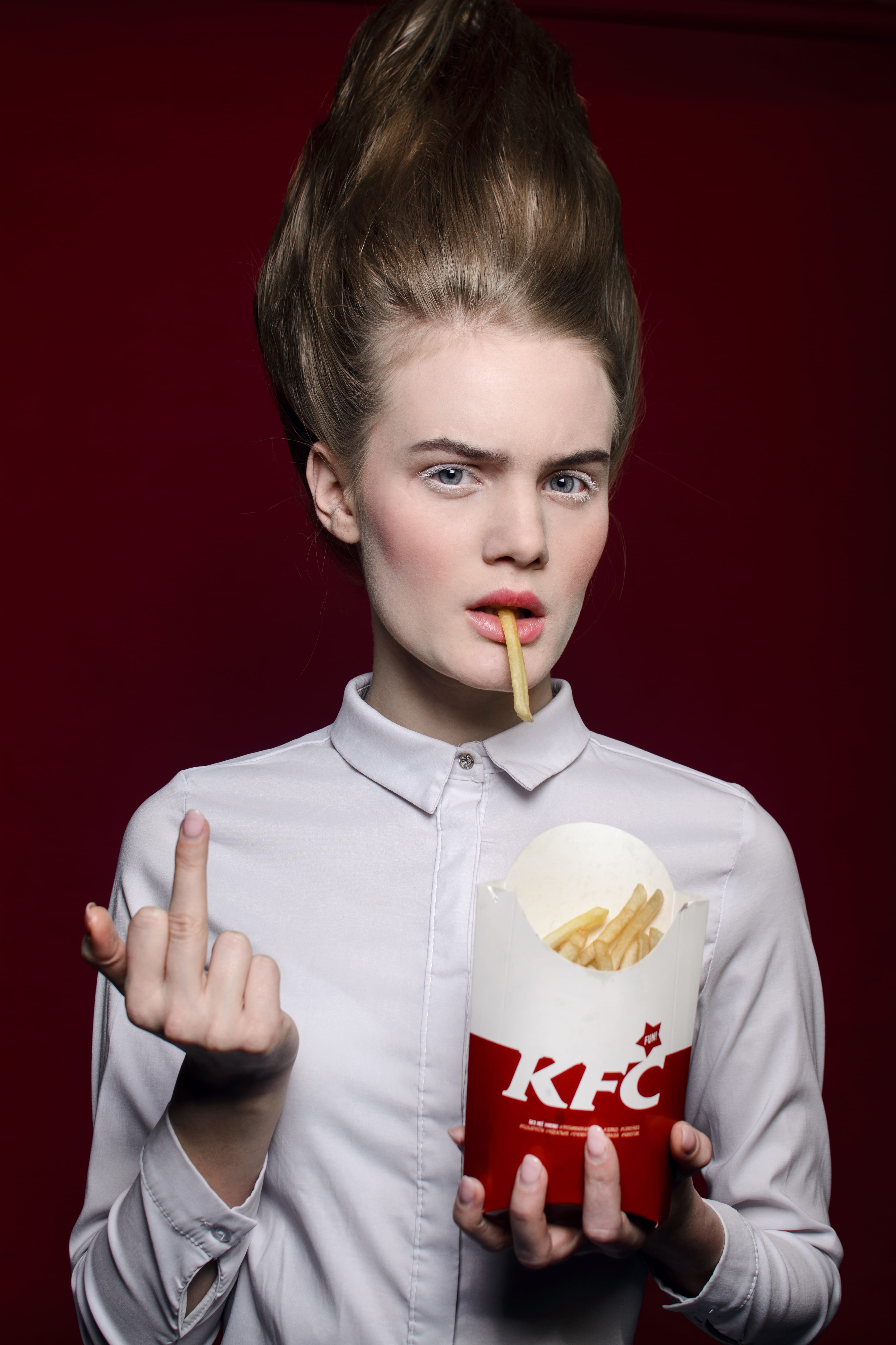 women, temptation, red, hairstyle, indoors, eating, fries, red background, food and drink, 5K, young adult, human body part, one person, hair, make-up, Phone HD Wallpaper