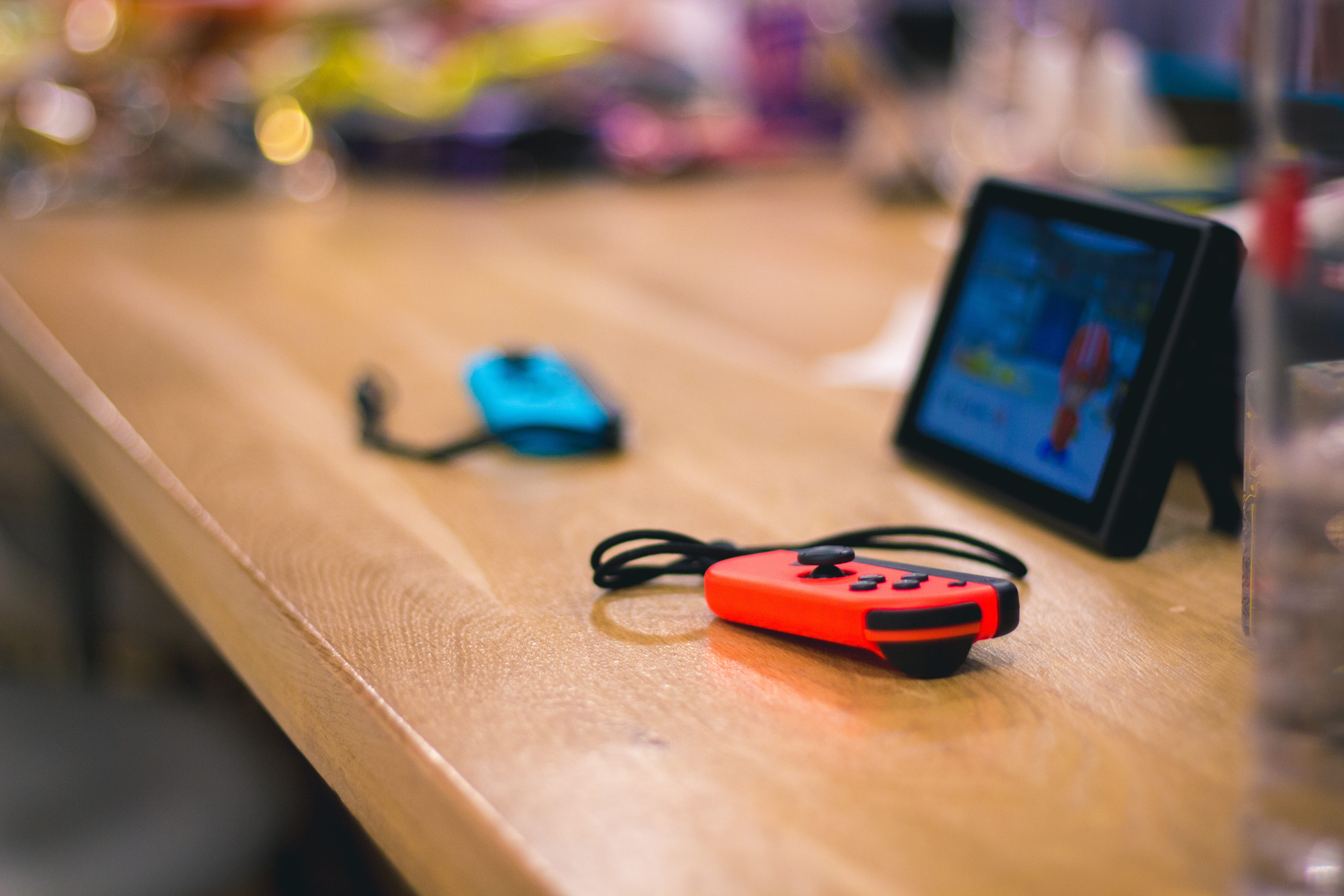 equipment, wireless technology, gaming, selective focus, united kingdom, joycon, number, table, communication, still life, indoors, 5K, close-up, relaxation, HD Wallpaper