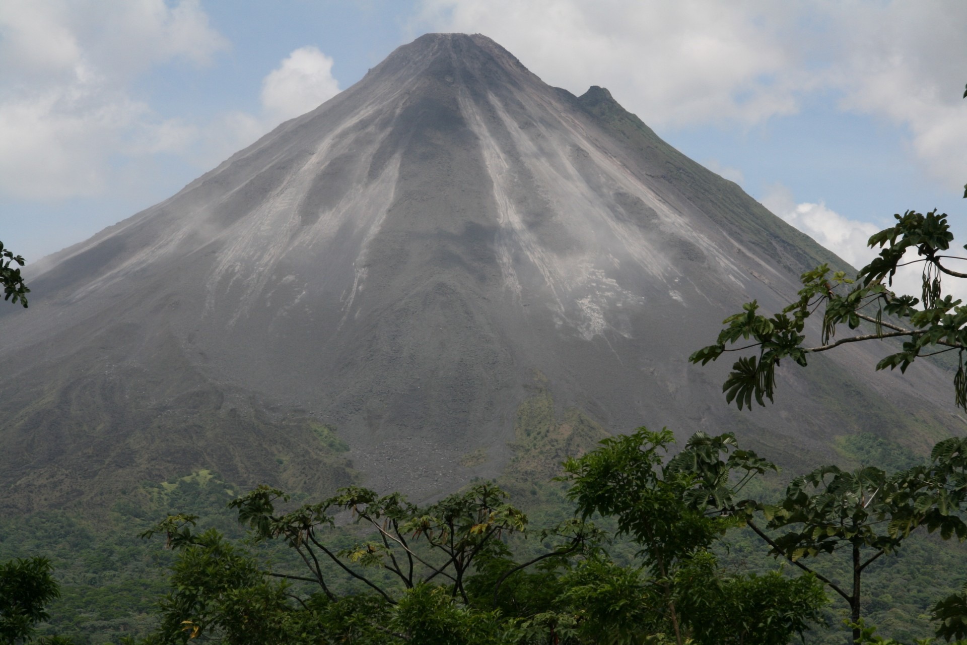 landscape, erupting, idyllic, view, cloud - sky, snowcapped mountain, nature, stone, travel destinations, costa rica, tranquil scene, jungle, volcanic crater, HD Wallpaper