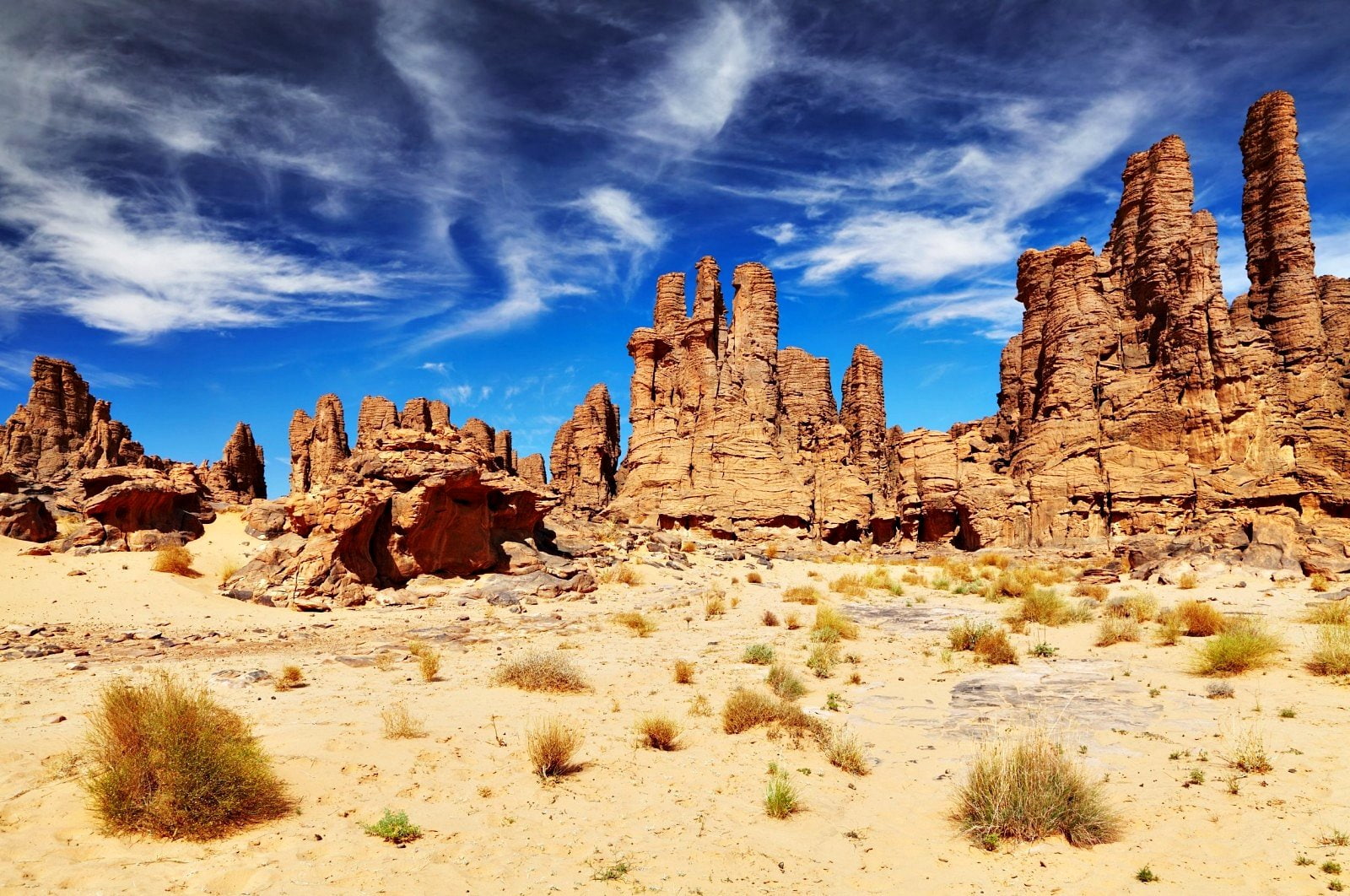 africa, plants, nature, landscapes, tassili, clouds, stones, rocks, sky, earth, volcanic, algeria, 720P, HD Wallpaper