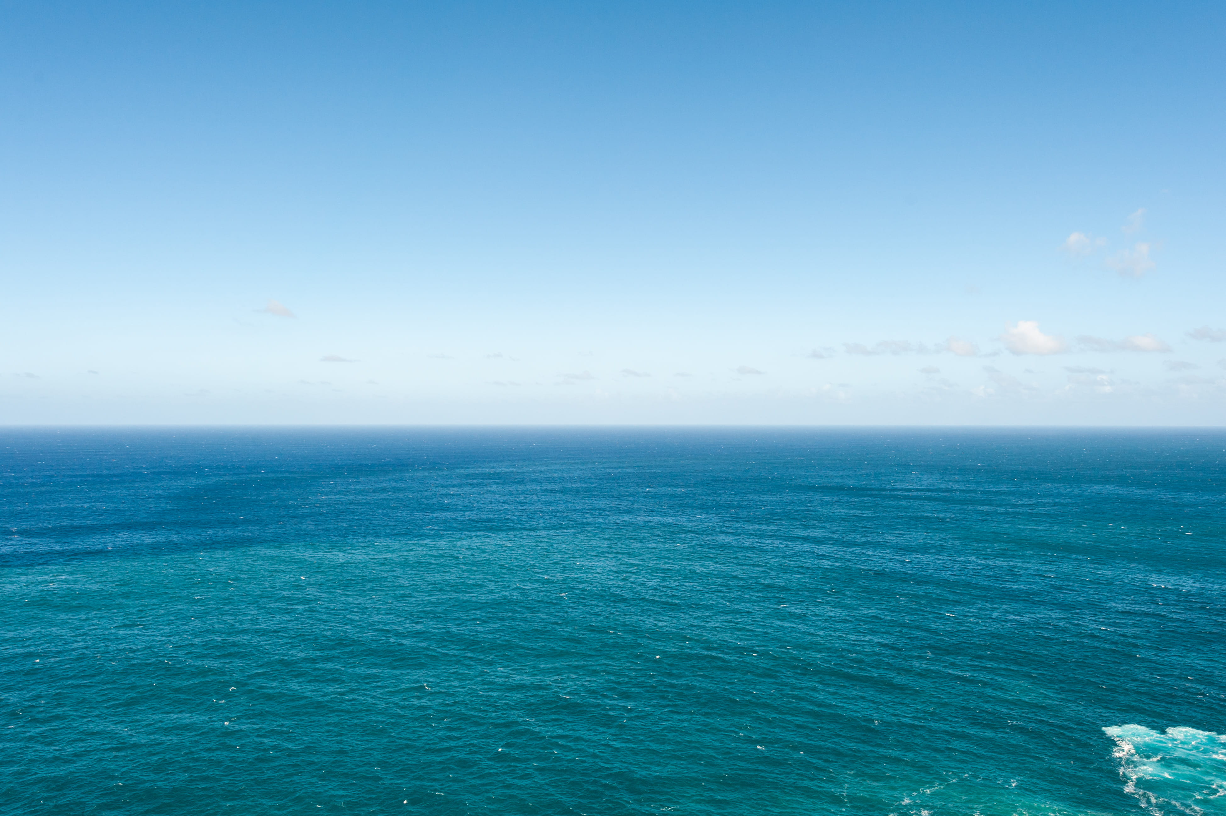 clear sky, outdoors, hawaii, pacific, no people, seascape, blue, non-urban scene, kauai, sky, kalalau trail, ocean, tranquility, beauty in nature, sea, HD Wallpaper