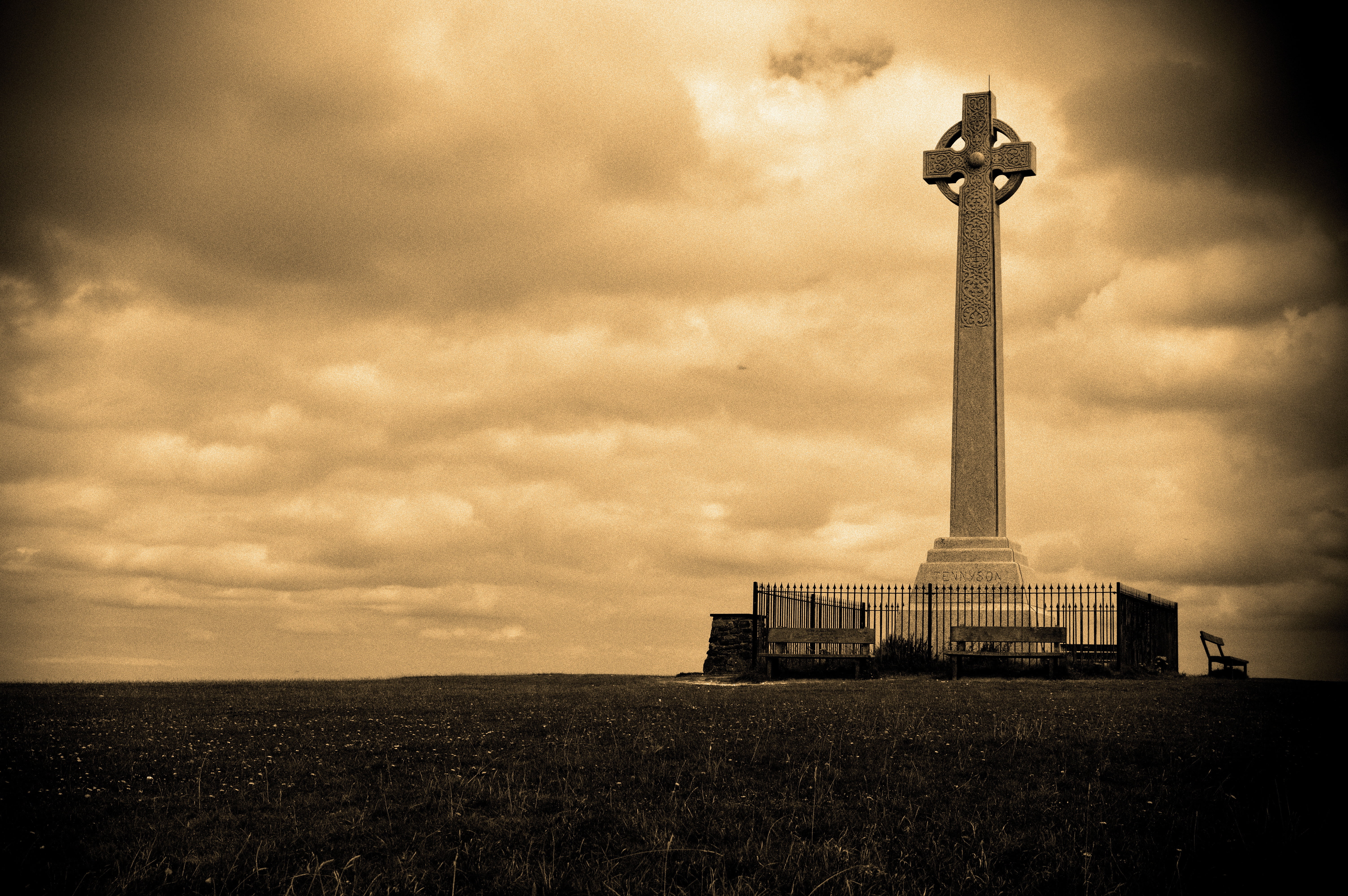 isle of wight, city, christianity, outdoors, celtic, rest, no people, sunset, hope, moody, cemetery, lonely, dramatic Sky, light, statue, decoration, peaceful, HD Wallpaper