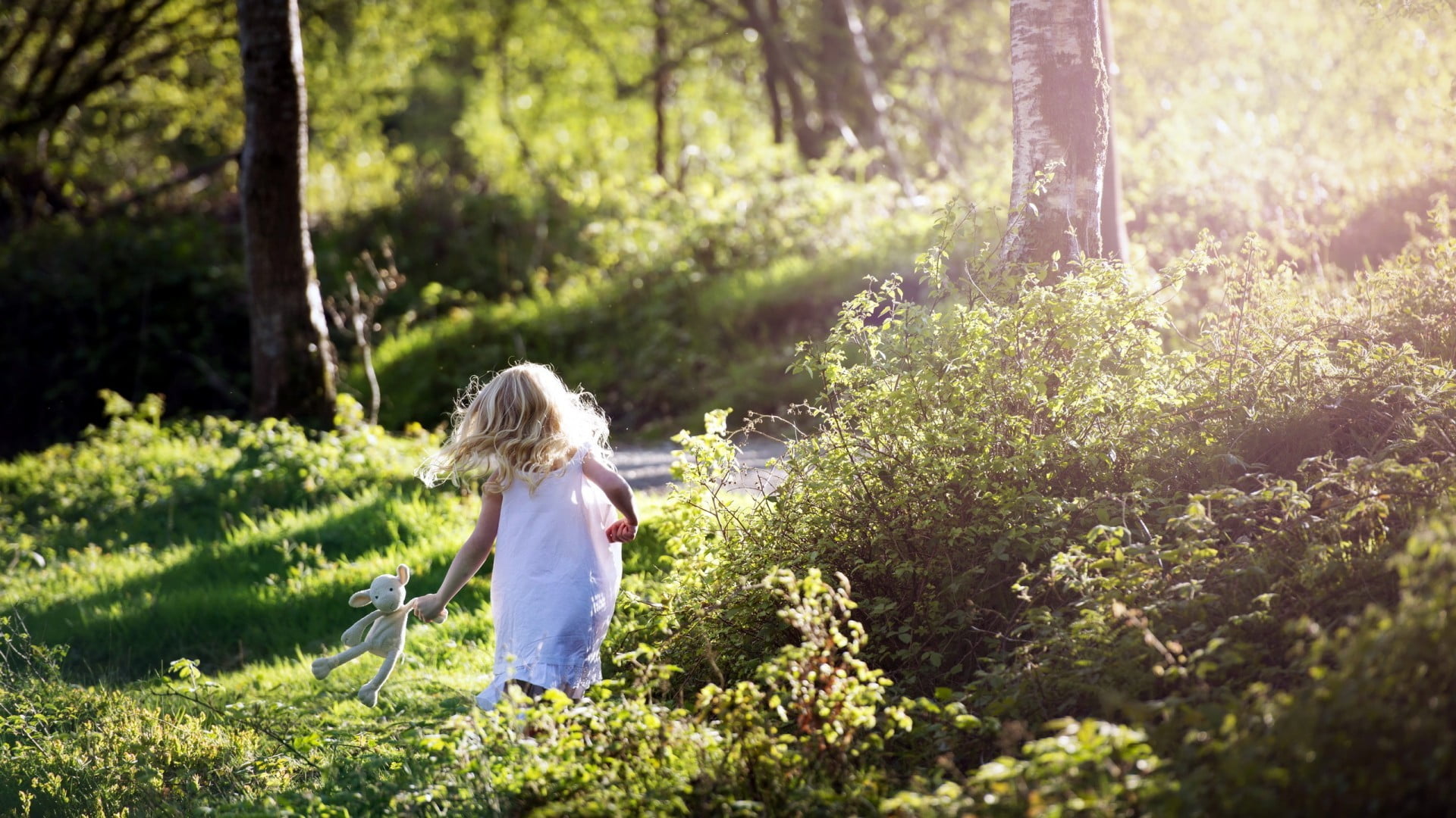 one person, hairstyle, land, children, outdoors, rear view, nature, green color, real people, blonde, hair, s, tree, girl, women, garden, day, trunk, dress, HD Wallpaper