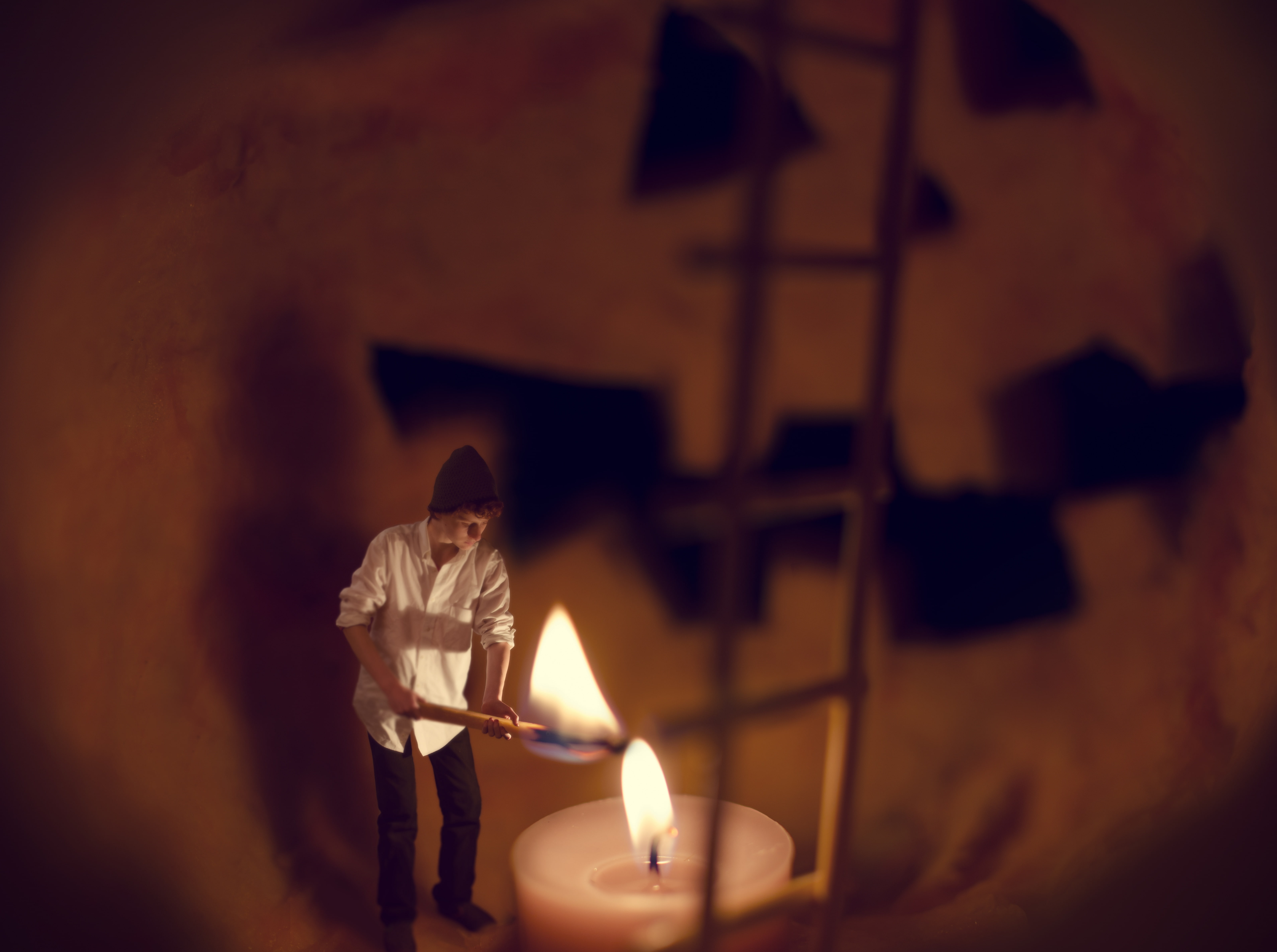 let, ladderself, lighting equipment, fire, indoors, Portrait, religion, burning, littlefolk, jackolantern, focus on foreground, architecture, heat - temperature, HD Wallpaper