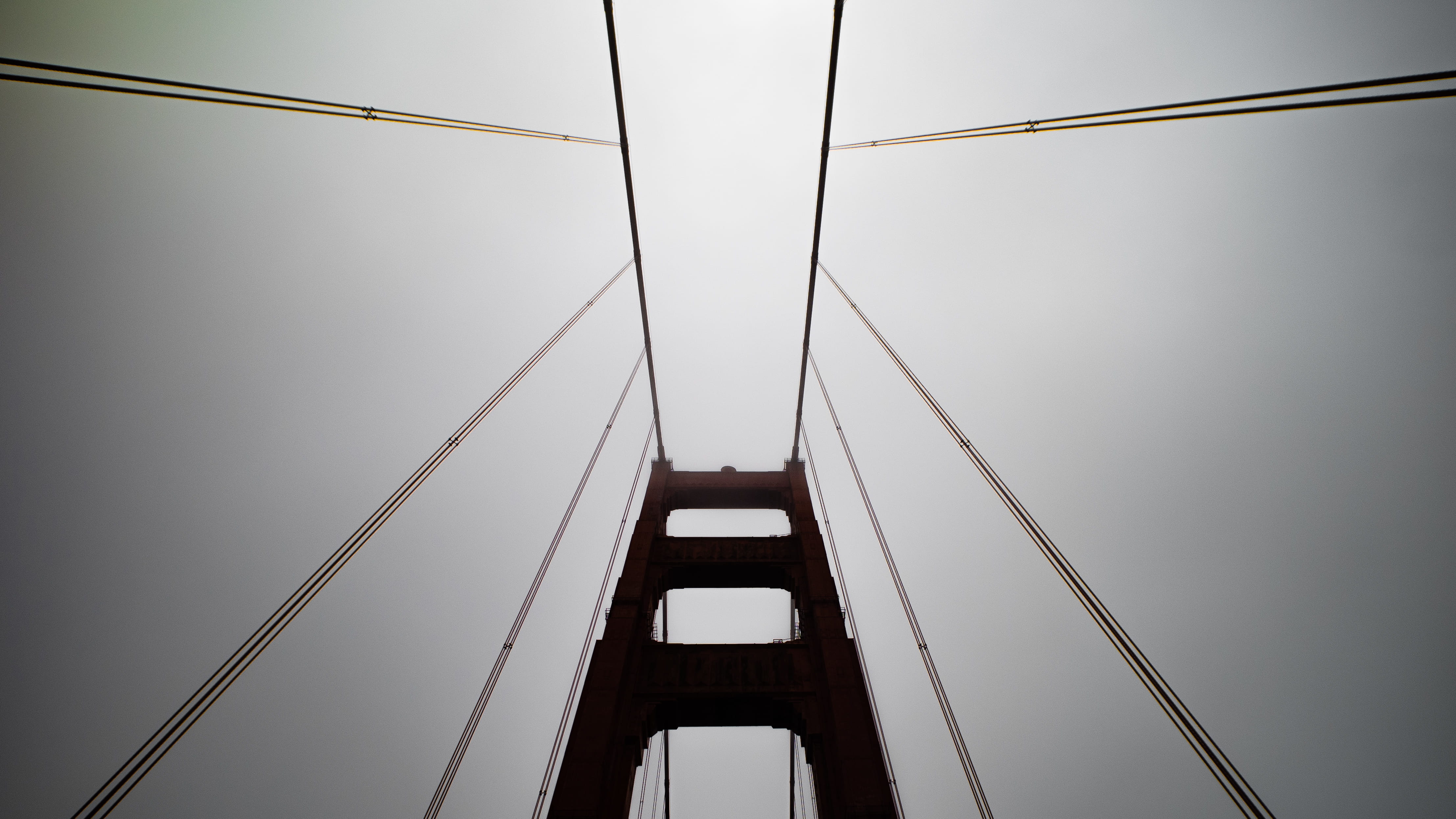 gloomy, northern california, pacific coast highway, fog, foggy, building, usa, suspension bridge, sky, transportation, connection, rope, building exterior, HD Wallpaper