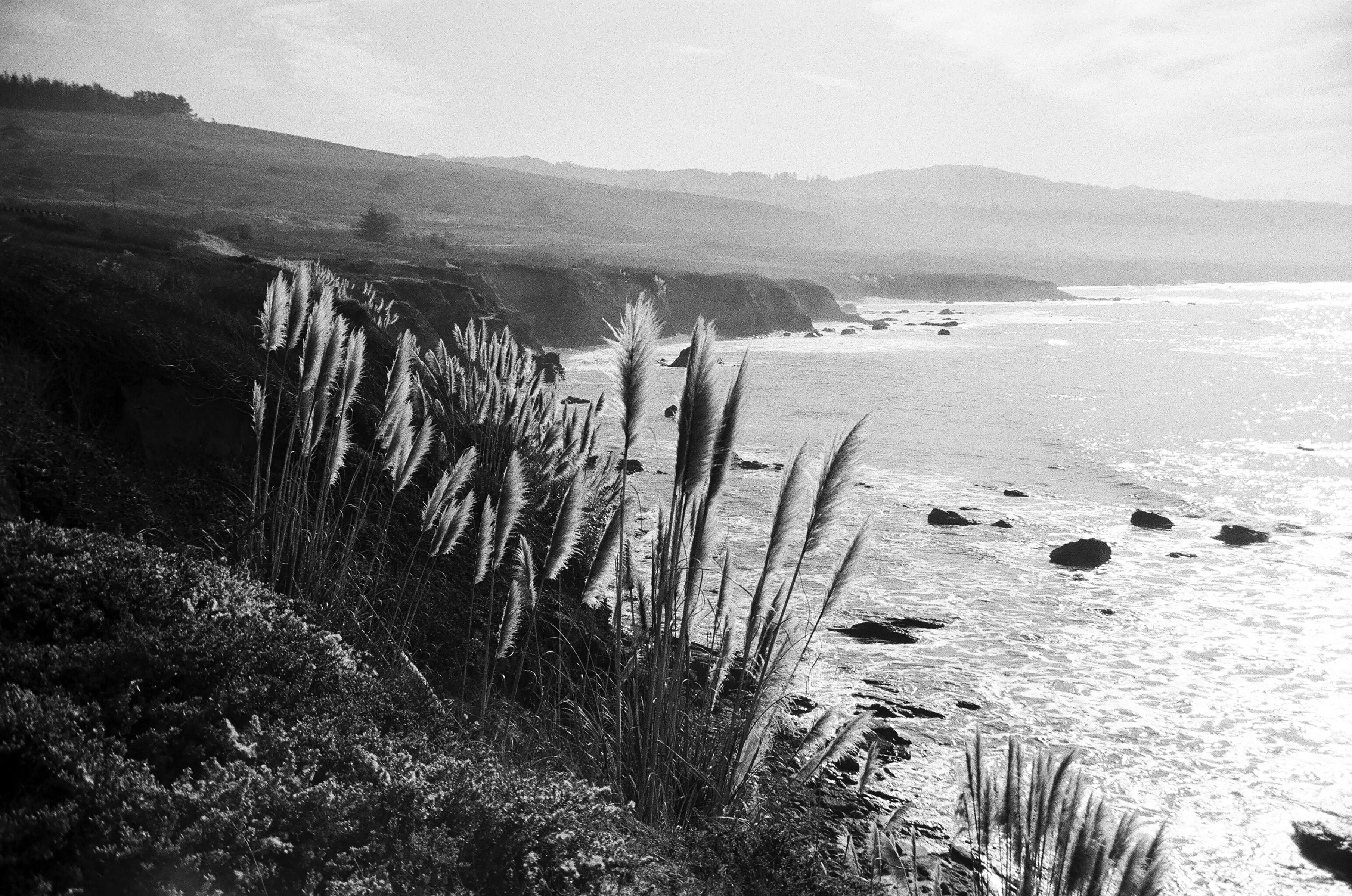 35mm, bandw, mountain, film, scenics - nature, 2K, no people, nature, water, sky, beauty in nature, bull rush, land, non-urban scene, coast, ocean, day, HD Wallpaper
