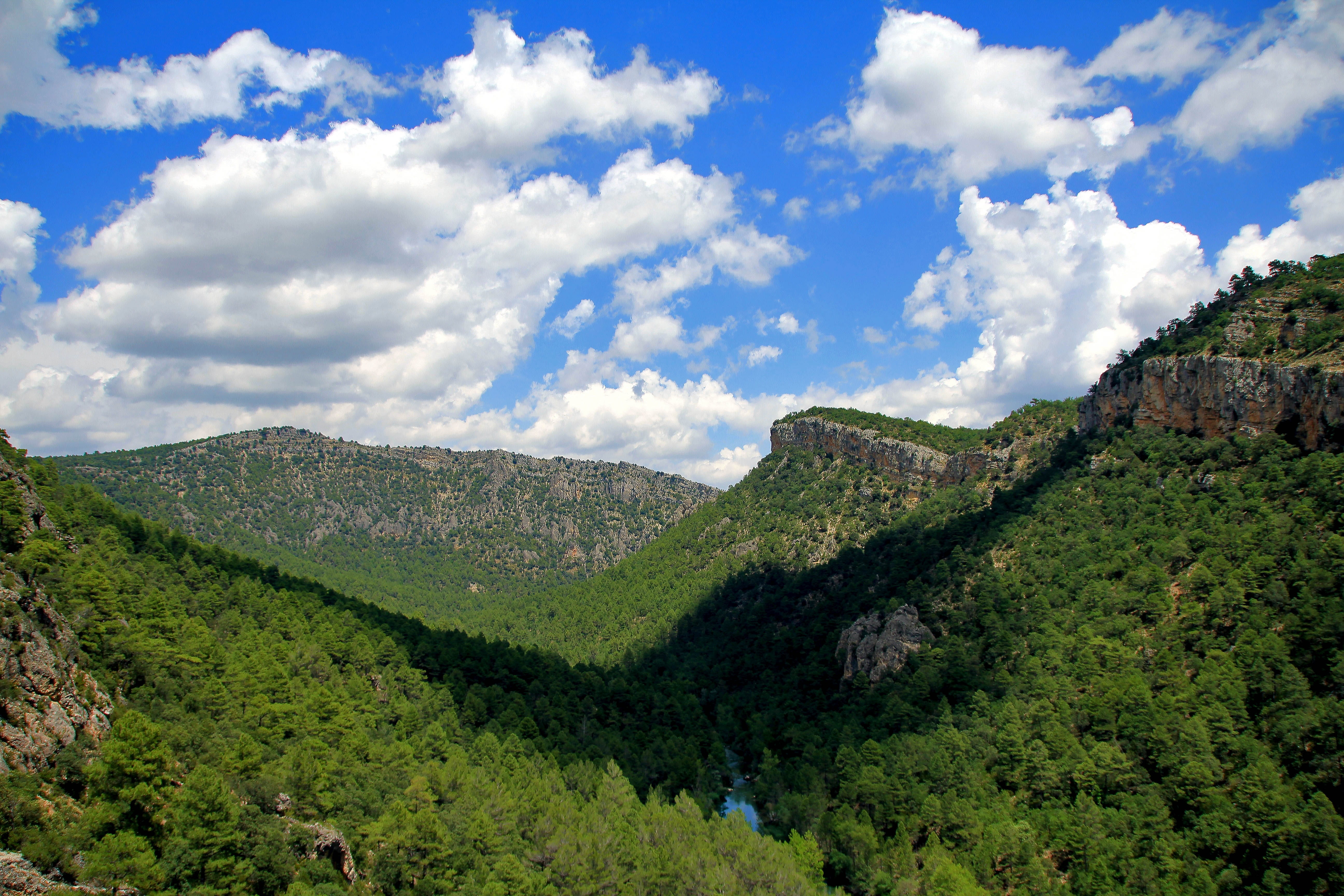 trail, non-urban scene, walk, hiking, calm, take it easy, scenics, rural scene, montes, paradise, mountain, blue sky, agriculture, Clouds, beauty in nature, HD Wallpaper