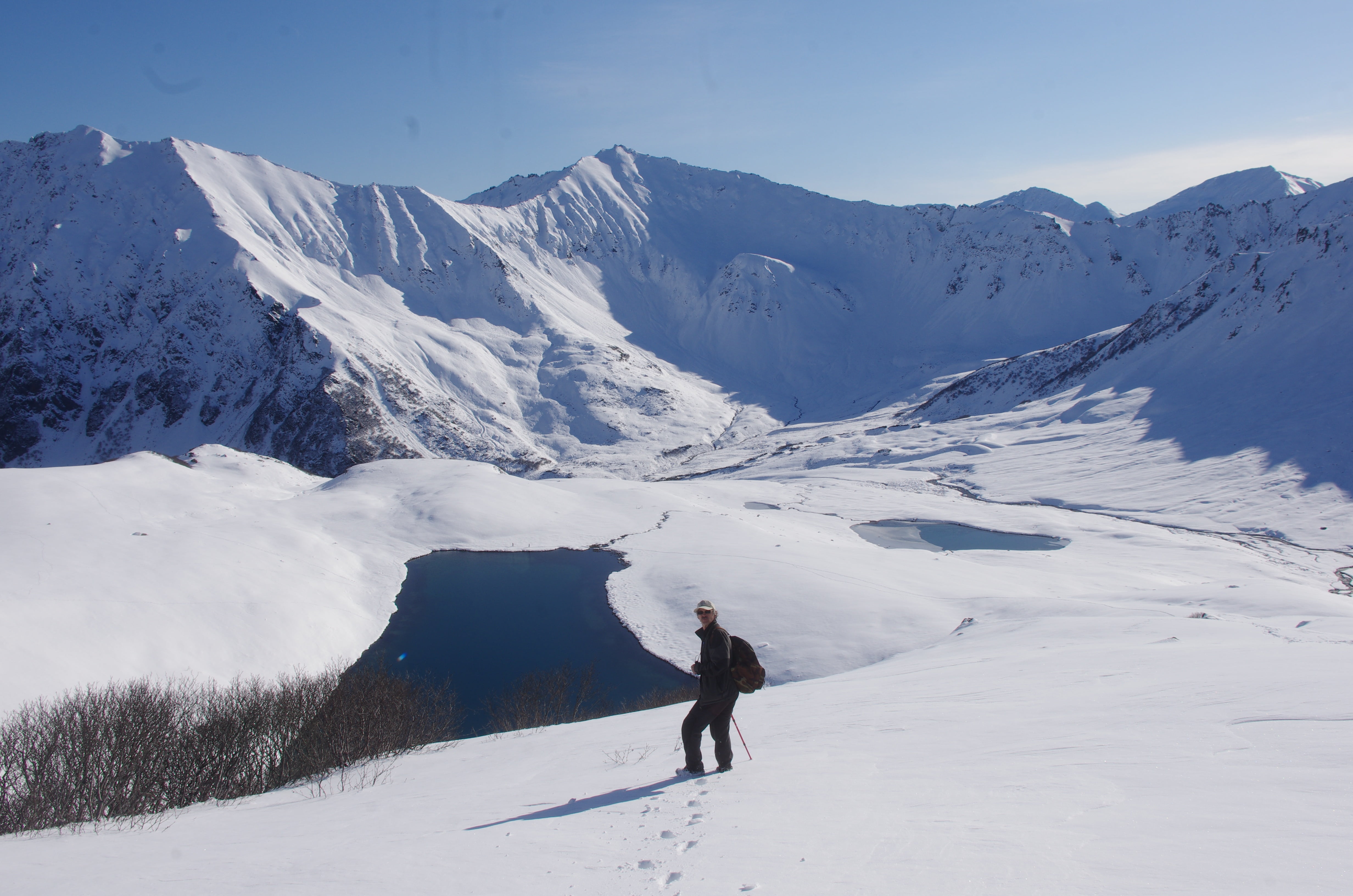 skiing, day, sky, one person, snowcapped mountain, holiday, outdoors, scenics - nature, the first snow, tourism, slopes, leisure activity, water, kamchatka, HD Wallpaper