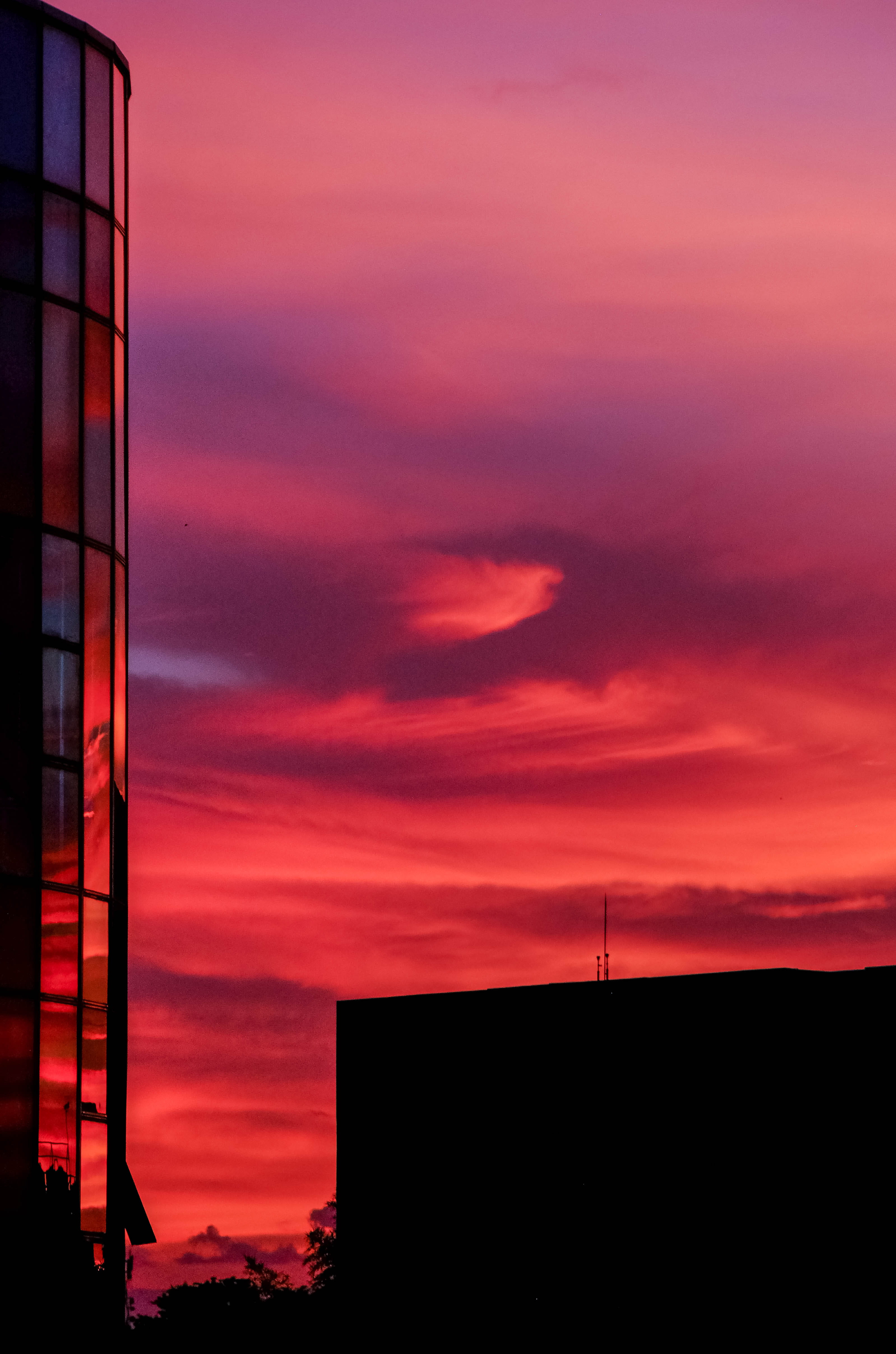 golden hour, purple, .scenic, 4K, evening, urban, low angle view, jakarta, built structure, sunrise, red, glass, building, nature, sunset, no people, building exterior, Phone HD Wallpaper