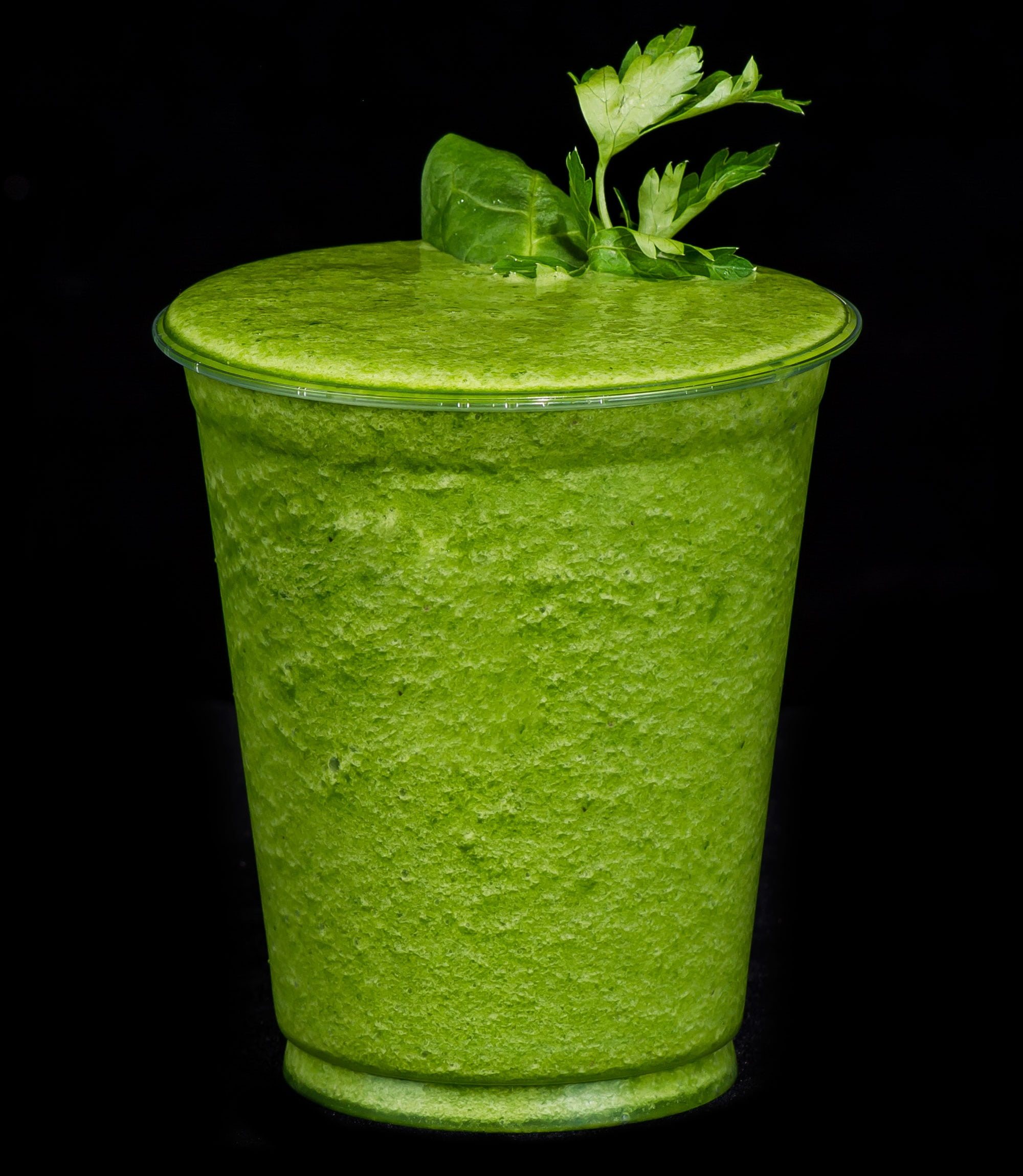 clear, no people, healthy eating, organic, refreshment, close-up, studio shot, liquid, beverage, indoors, kiwi, green color, smoothie drink, freshness, Phone HD Wallpaper