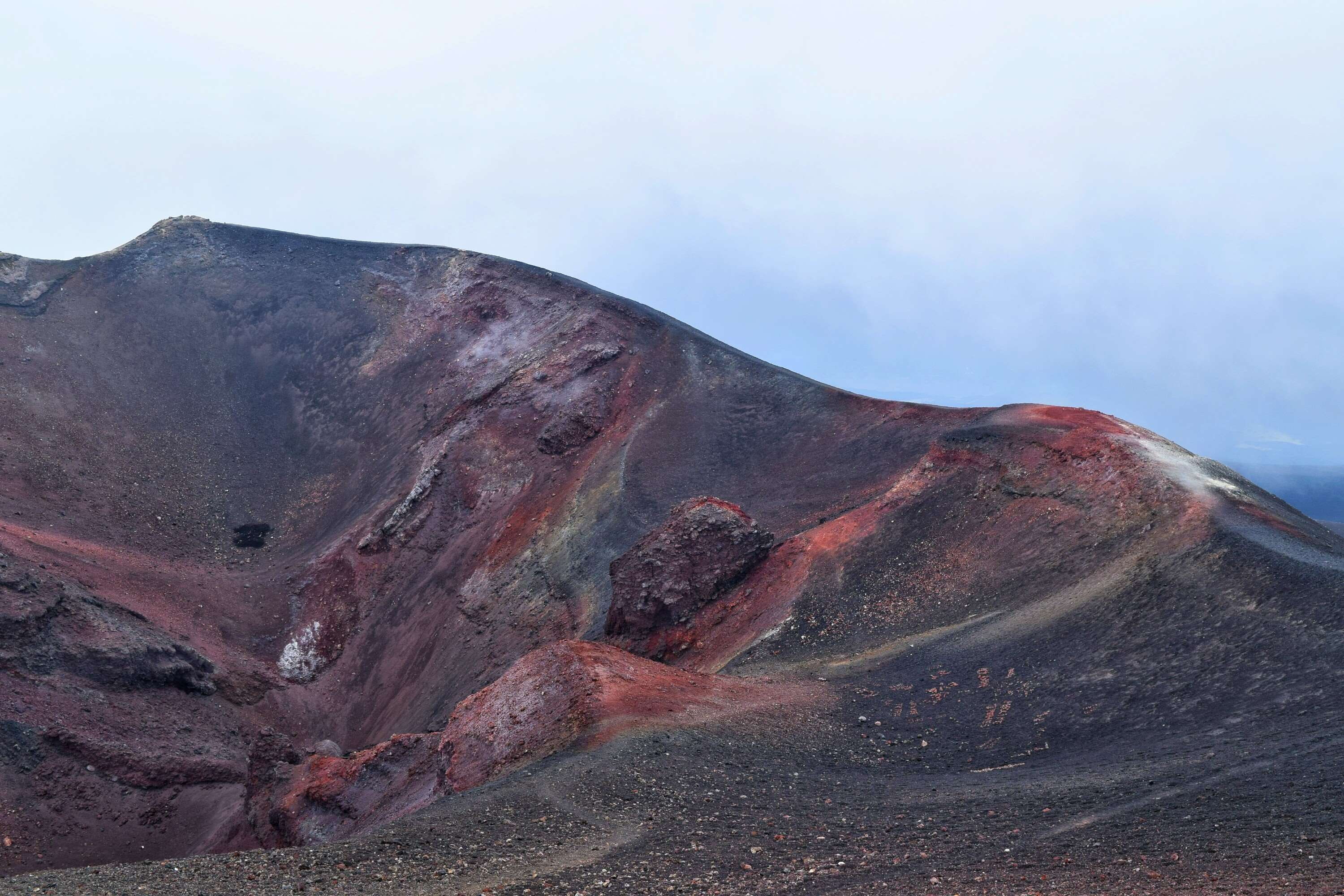 extreme terrain, sky, beauty in nature, arid climate, geology, outdoors, landscape, power in nature, mountain, sicily, 2K, non-urban scene, etna, cloud - sky, HD Wallpaper