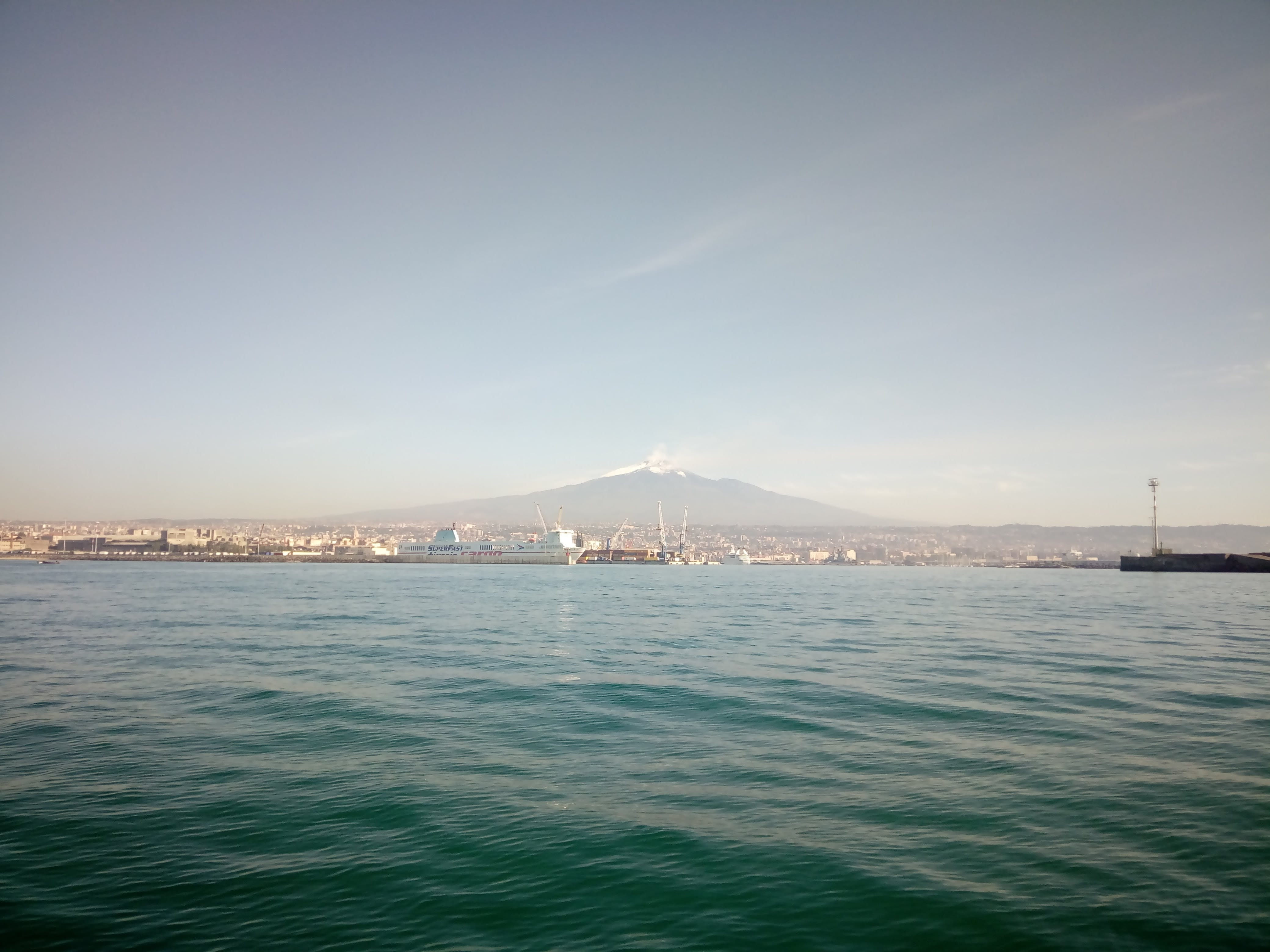 volcano, building exterior, water, travel, copy space, sicily, waterfront, clear sky, 4K, architecture, transportation, nature, mountain, outdoors, tranquility, HD Wallpaper