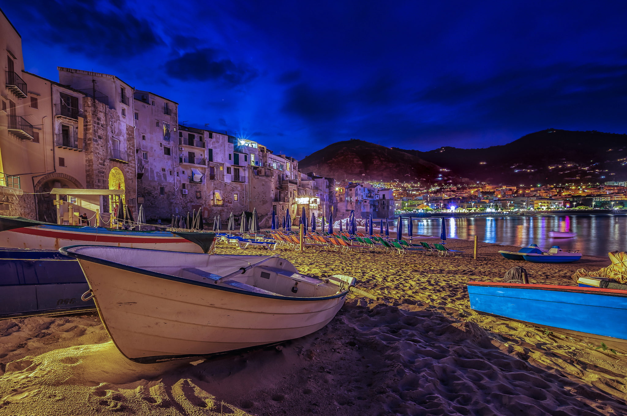 sand, lights, night, 1080P, Cefalu, Sicily, boat, beach, Italy, home, HD Wallpaper