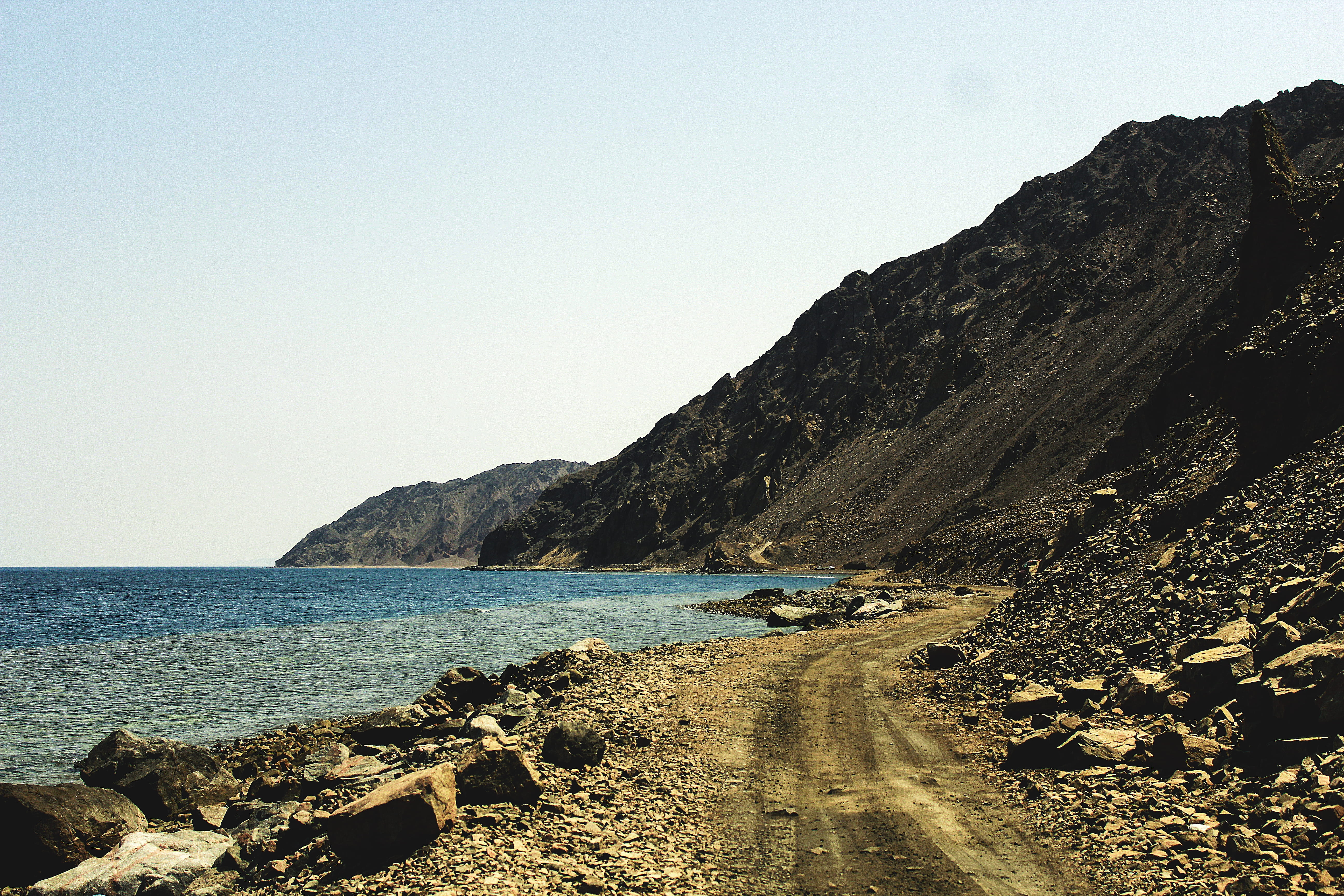 day, scenics - nature, mount, 5K, nature, rock, direction, view, beauty in nature, road, horizon, desert, land, no people, beach, copy space, tranquil scene, HD Wallpaper