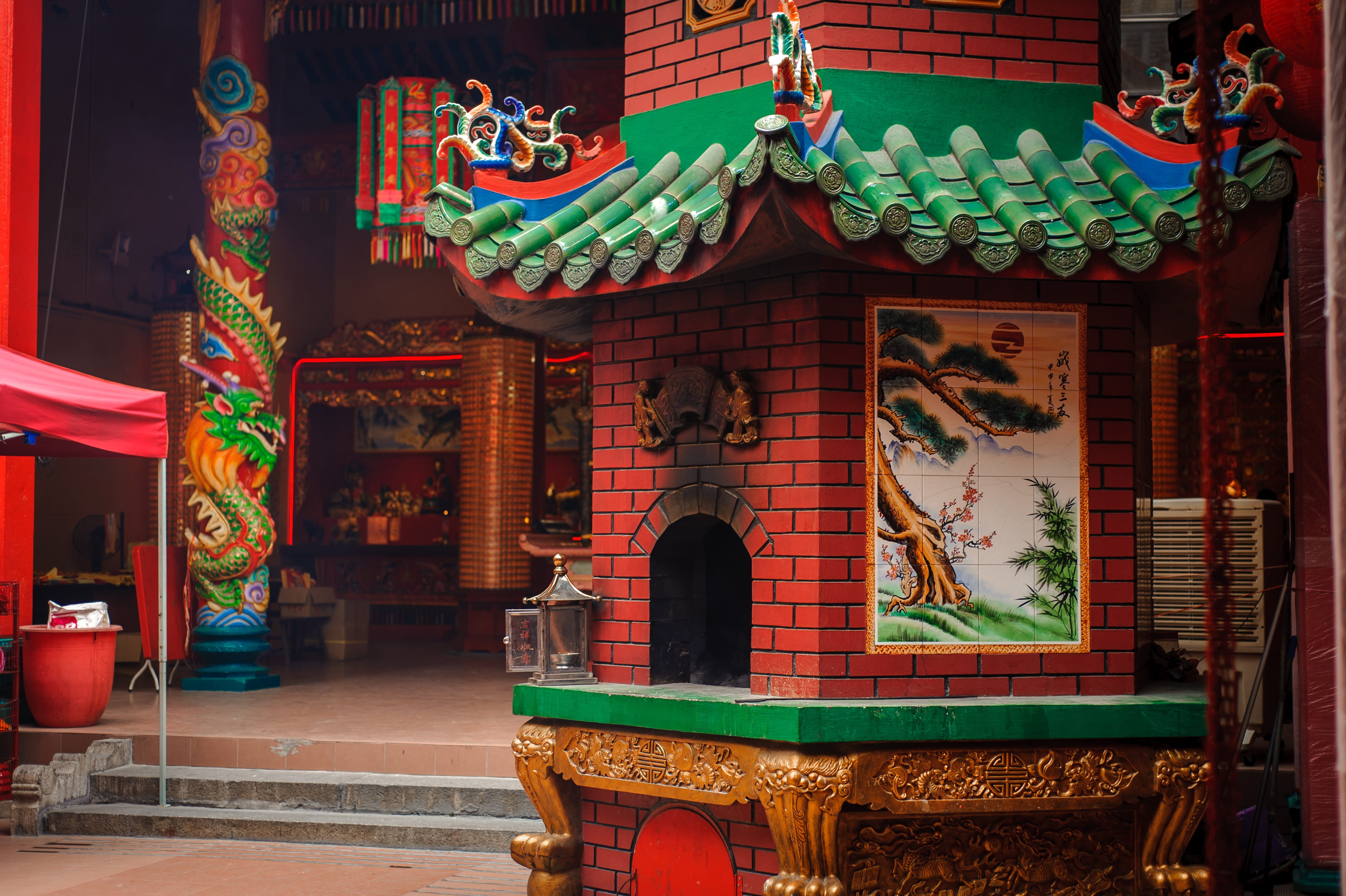 religion, representation, building exterior, city, low angle view, padog, belief, animal representation, 4K, pattern, art and craft, chinese, travel destinations, HD Wallpaper