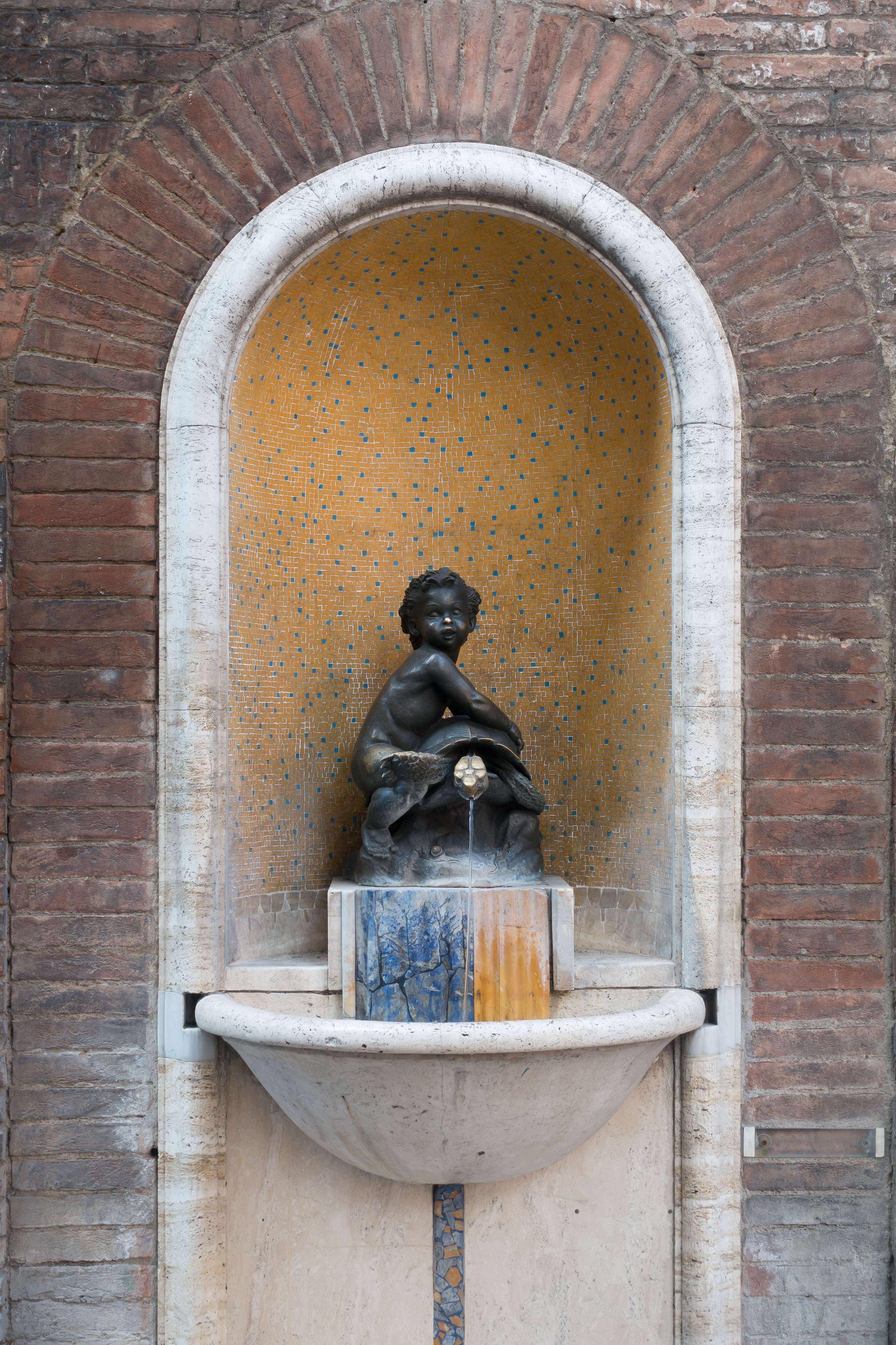 craft, 5K, arch, bronze, belief, architecture, no people, art and craft, cast, religion, female likeness, human representation, wall - building feature, Phone HD Wallpaper