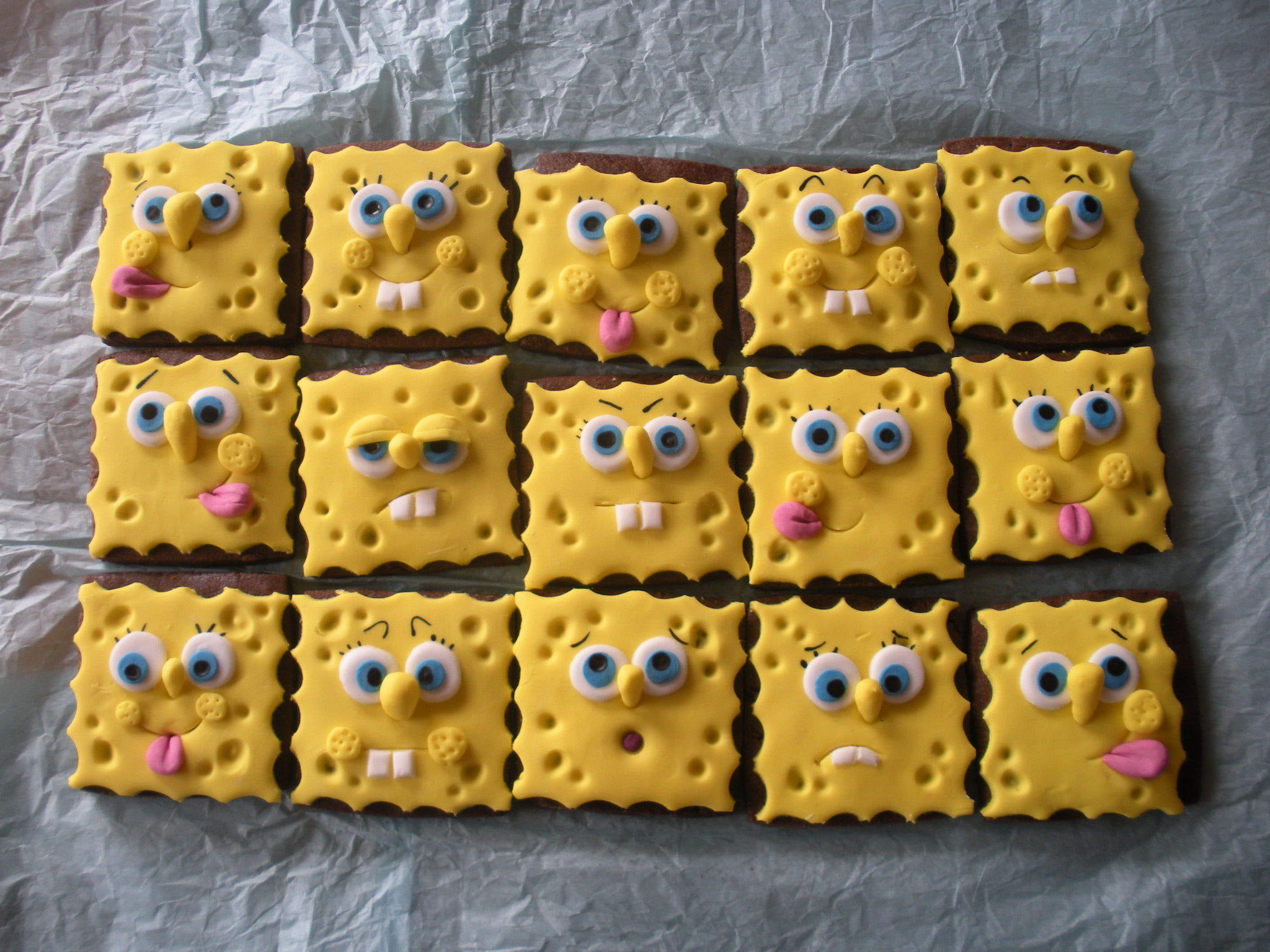 homemade, ornate, baked, pastry, sponge, food, cake, close-up, squarepants, Smile, pattern, spongebob, gourmet, sponge Bob, Bob, backgrounds, 1080P, brown, HD Wallpaper