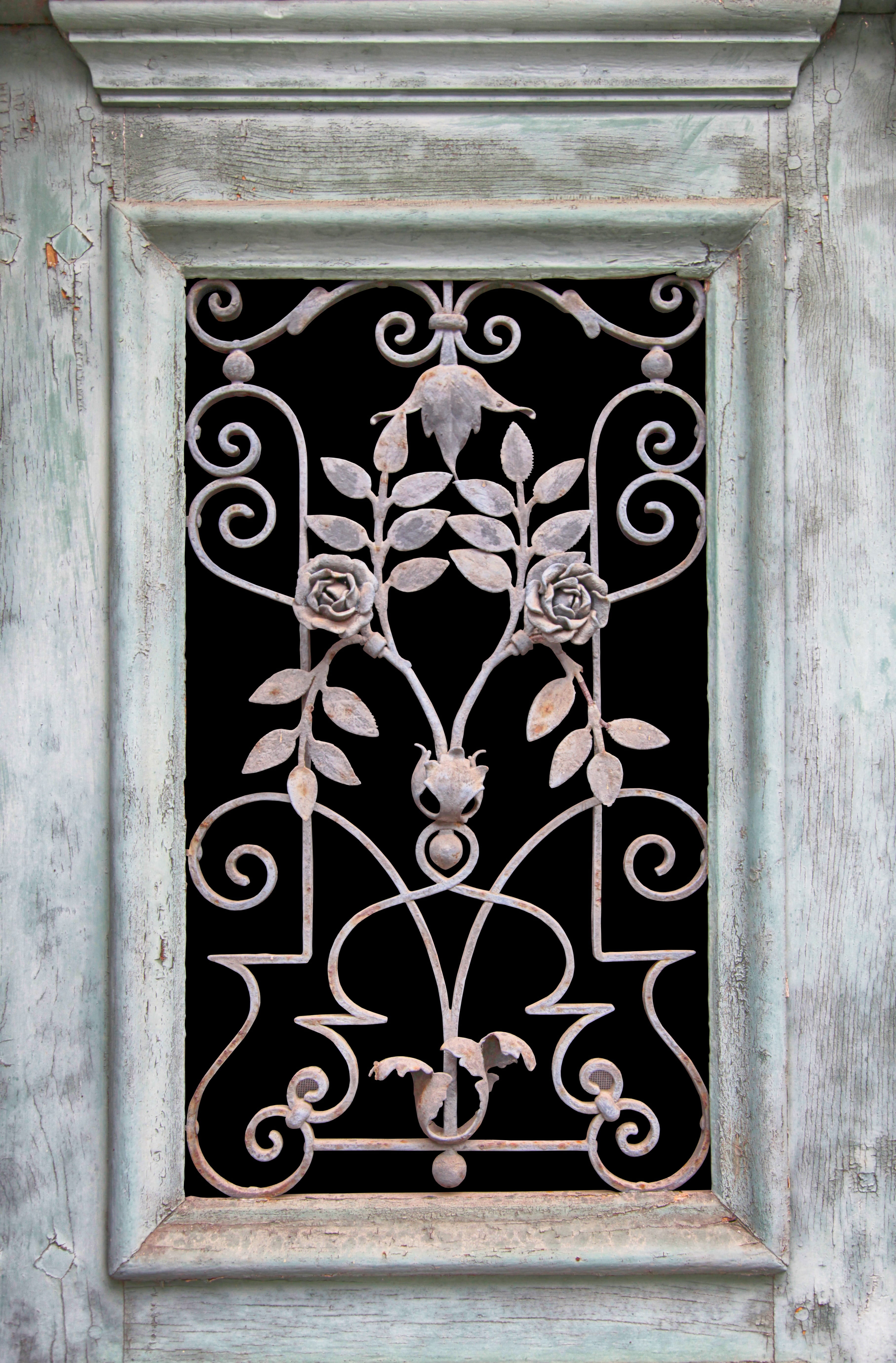 5K, door, floral pattern, grid, wall - building feature, building, art and craft, built structure, window, day, protection, building exterior, security, Phone HD Wallpaper