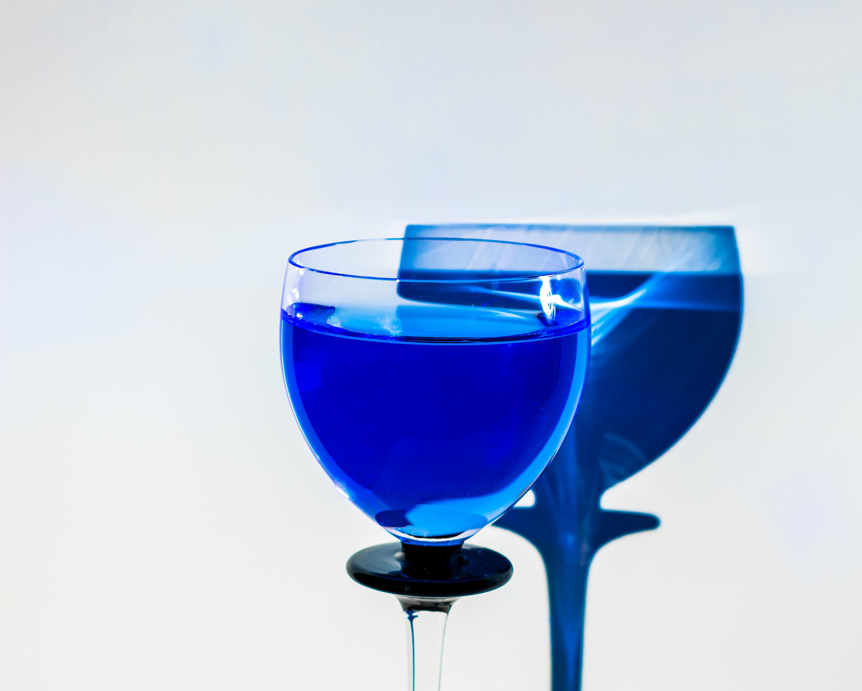 food And Drink, no People, purity, studio shot, household equipment, white background, transparent, freshness, wineglass, Drinking Cup, party - Social Event, HD Wallpaper