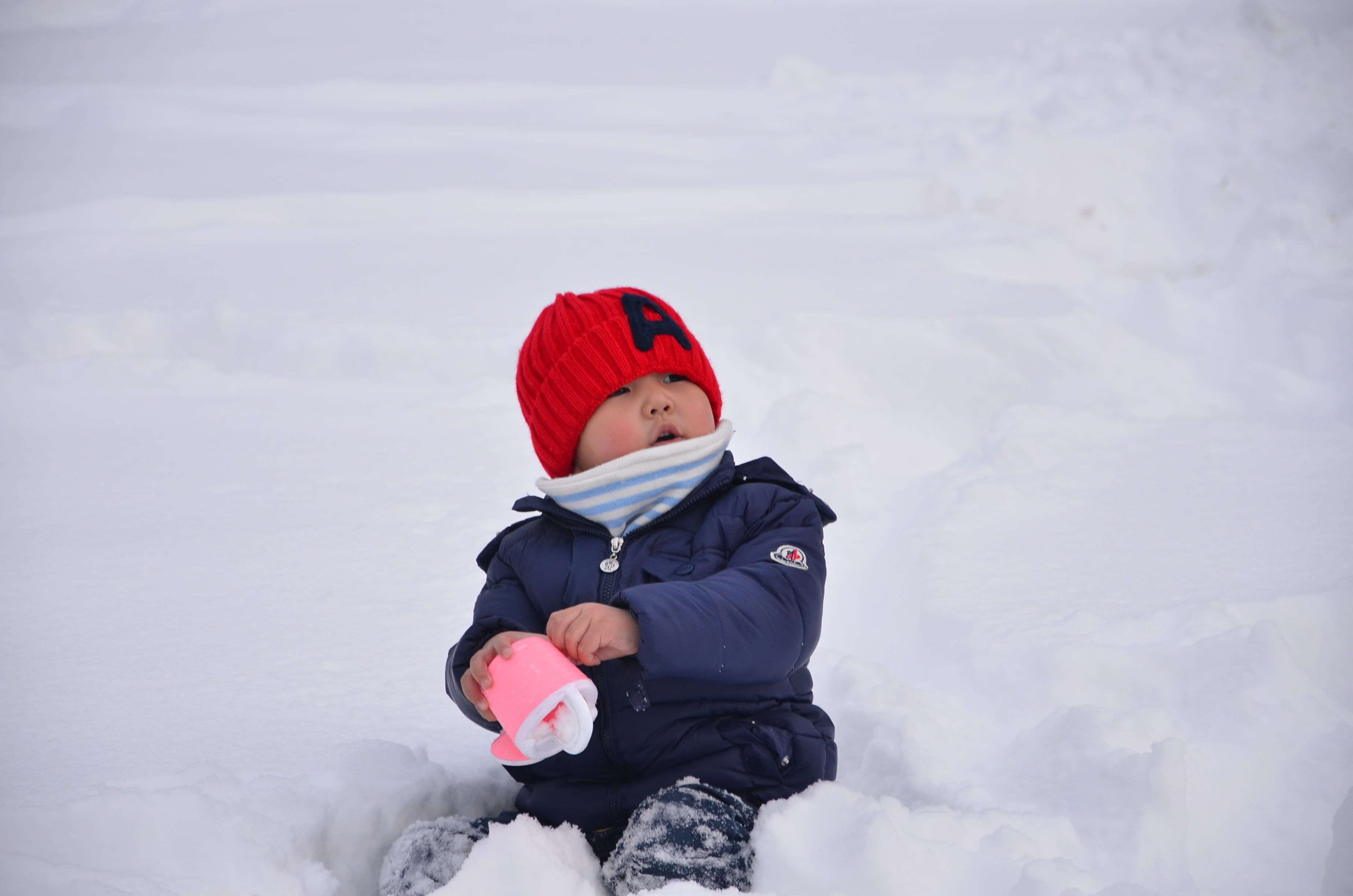snow, three quarter length, males, baby, kids, childhood, one person, outdoors, meng child stay, boys, cold temperature, men, hood - clothing, clothing, HD Wallpaper