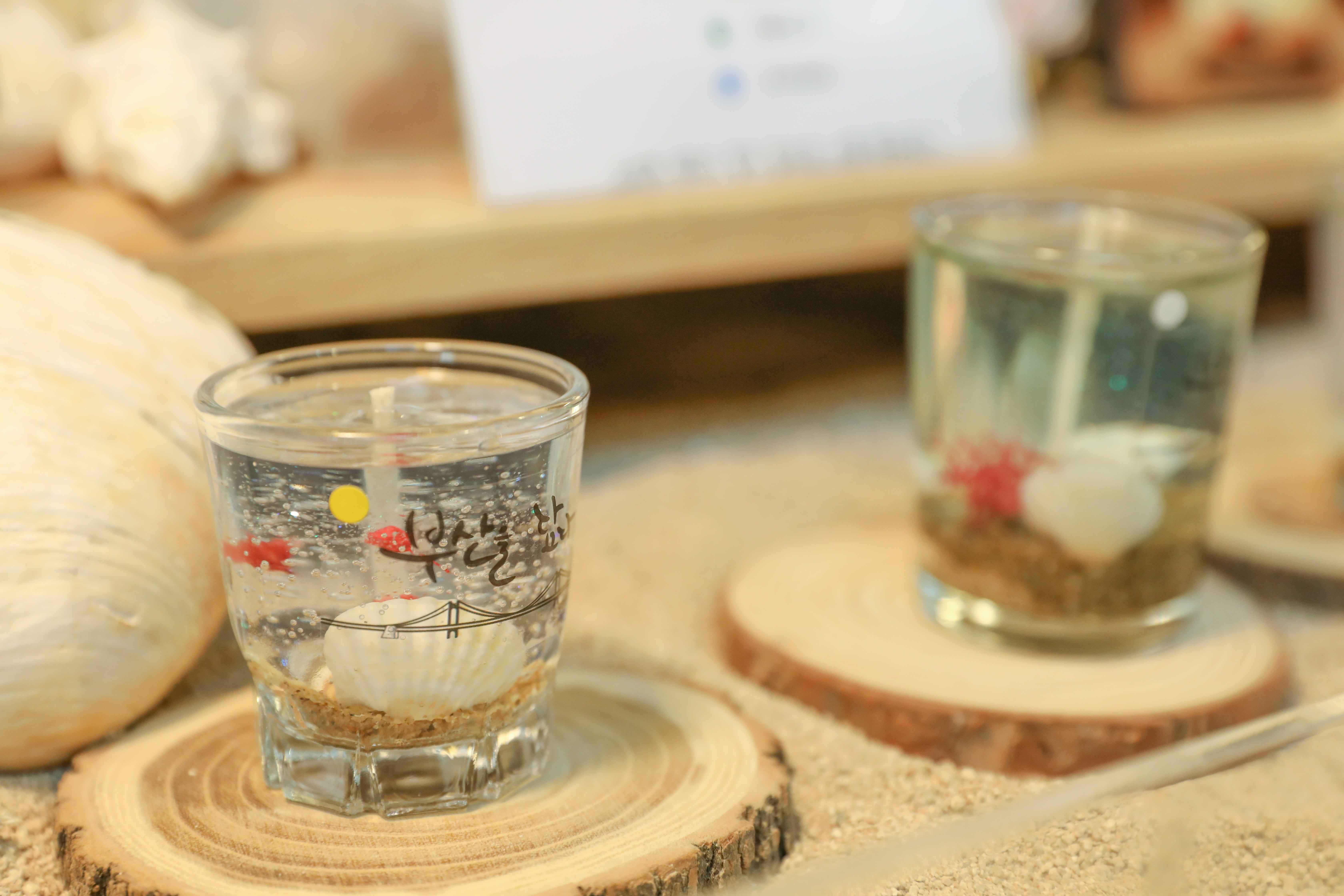 focus on foreground, cup, refreshment, freshness, close-up, deco, food and drink, food, crockery, candle holder, atmosphere, indoors, table, glass, 5K, HD Wallpaper