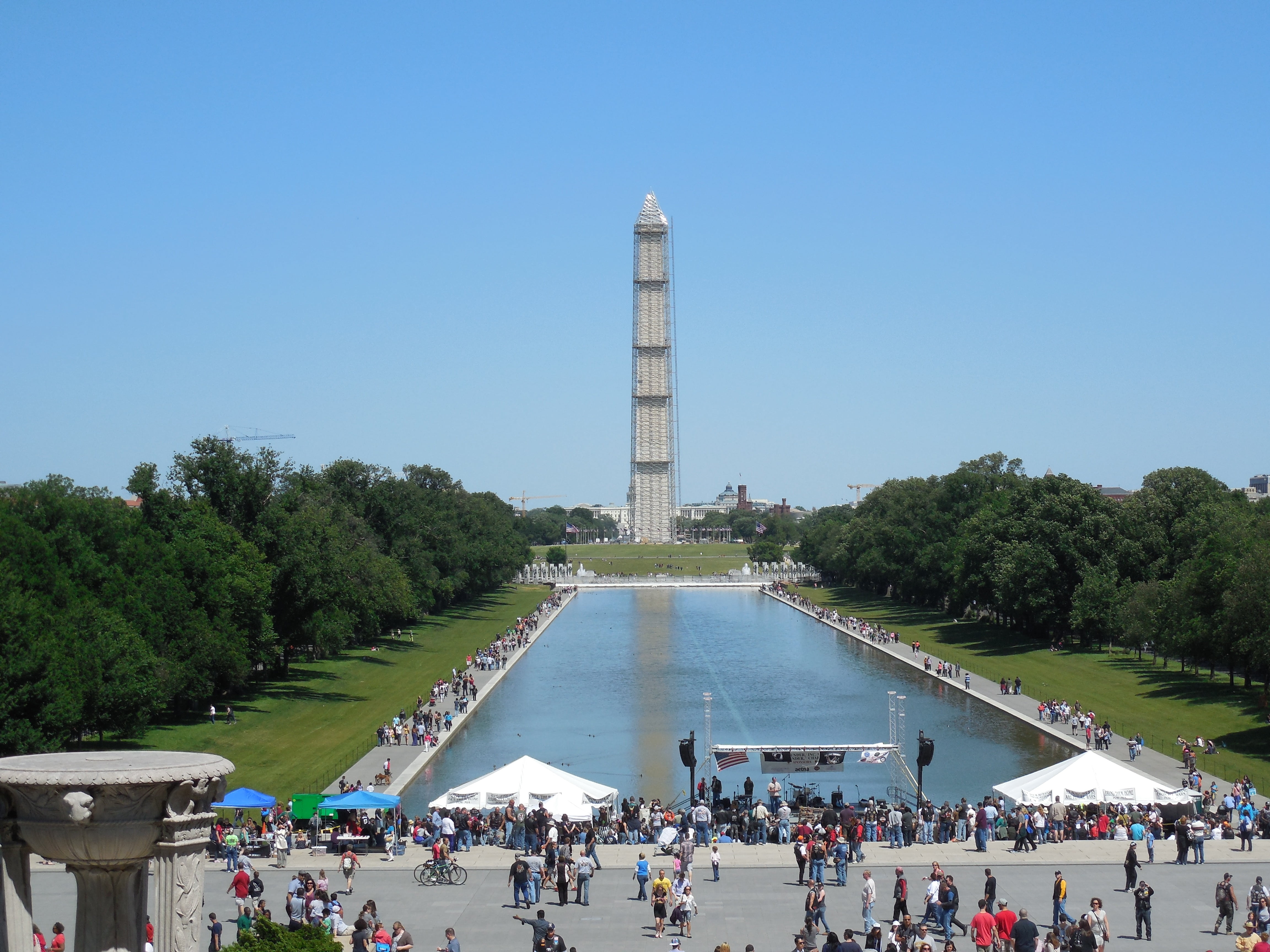 large group of people, sky, destinations, clear sky, crowd, city, historical, day, group of people, outdoors, built structure, visit, tourism, travel, travel destinations, HD Wallpaper