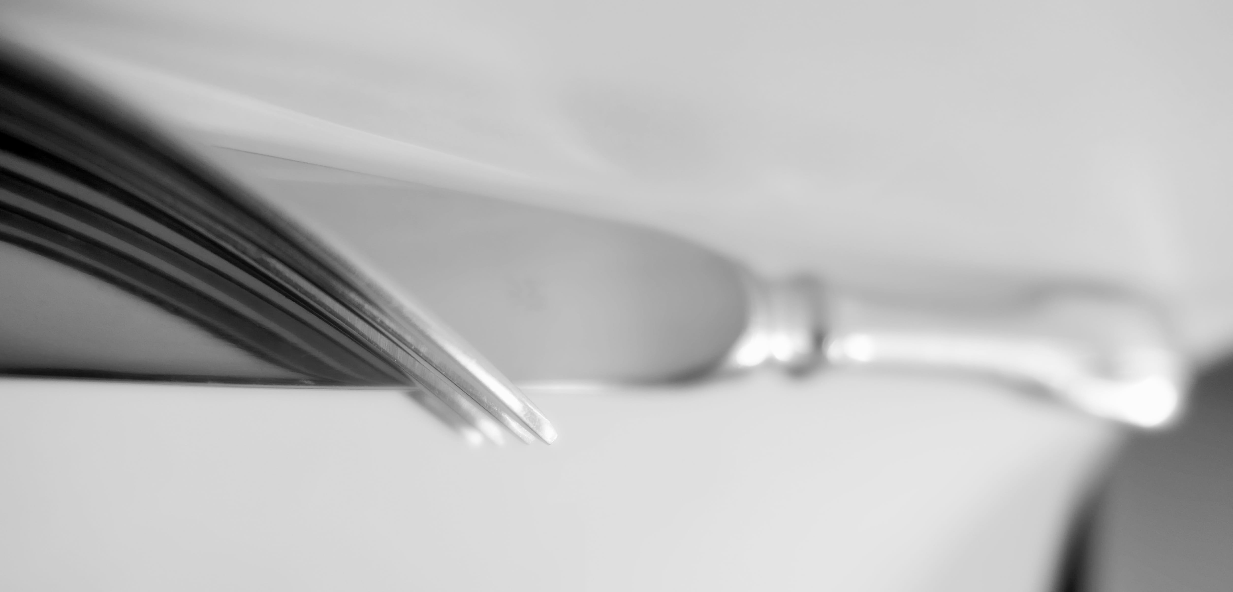 document, copy space, cutlery, single object, letter, 4K, pen, writing instrument, metal, selective focus, gloss, knife, simplicity, fountain pen, no people, HD Wallpaper