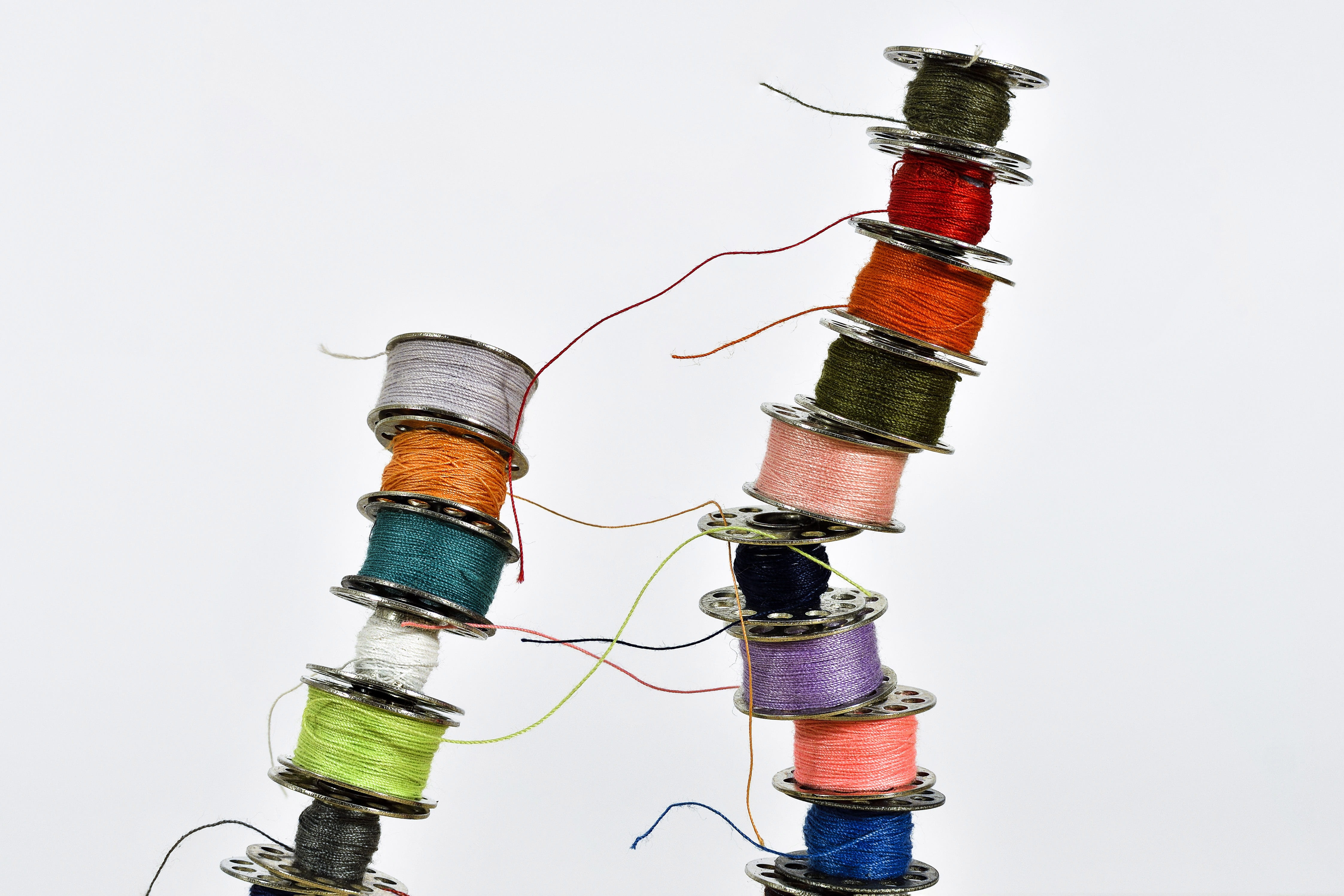 bobbin, multi colored, schneider, sew, coil, coiled, color, cable, studio shot, metal, red, thread spool, absract, technology, thread, yarn, white background, HD Wallpaper