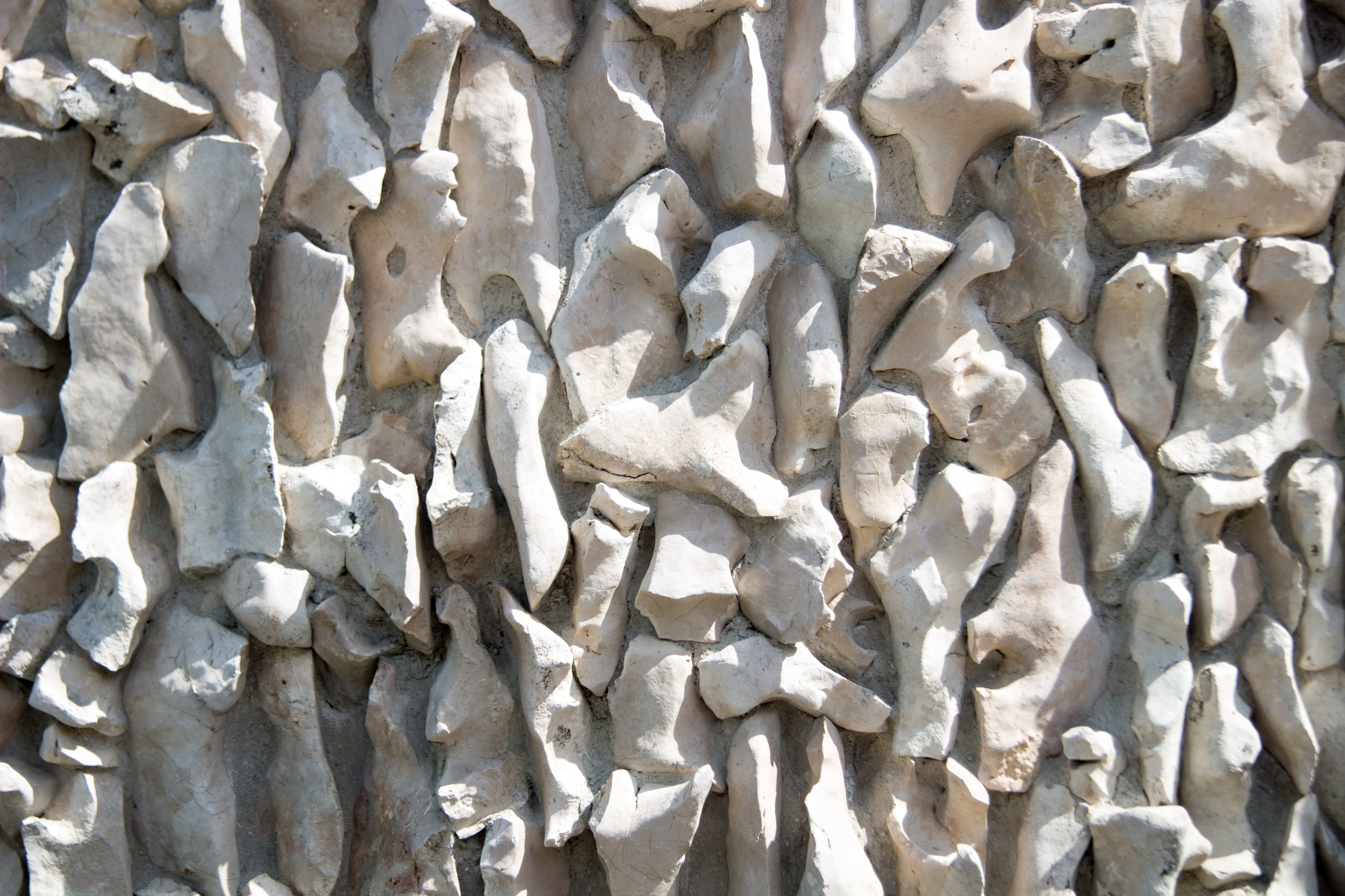 cement von, shiny, silver colored, decorative, barrier, design, outdoors, history, aluminum, the stone background, ornament, scrap metal, solid, large group of objects, HD Wallpaper
