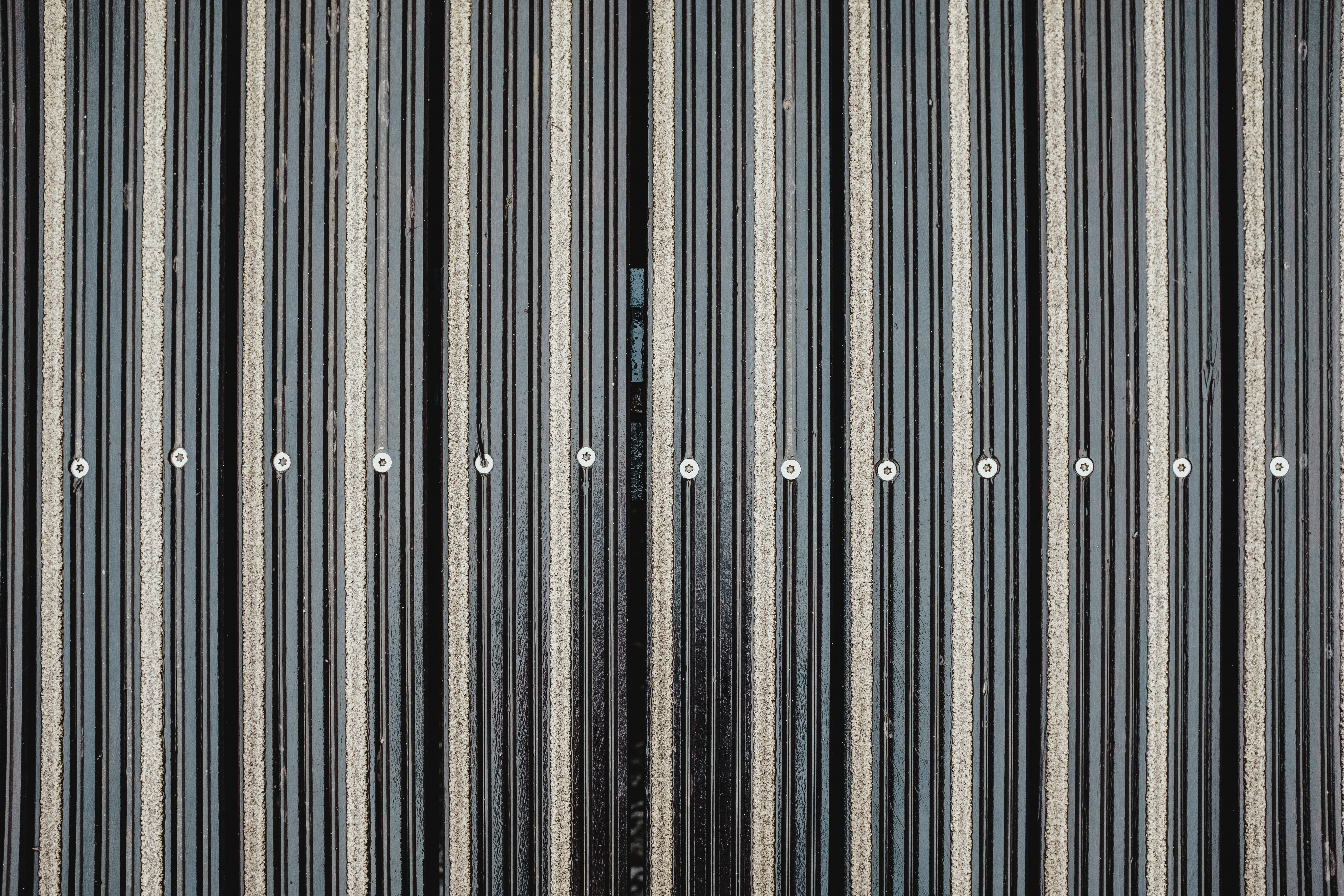 no people, iron, outdoors, mat, corrugated, laminate, detail, large group of objects, leuven, metal, design, full frame, objects, home, pattern, building, HD Wallpaper