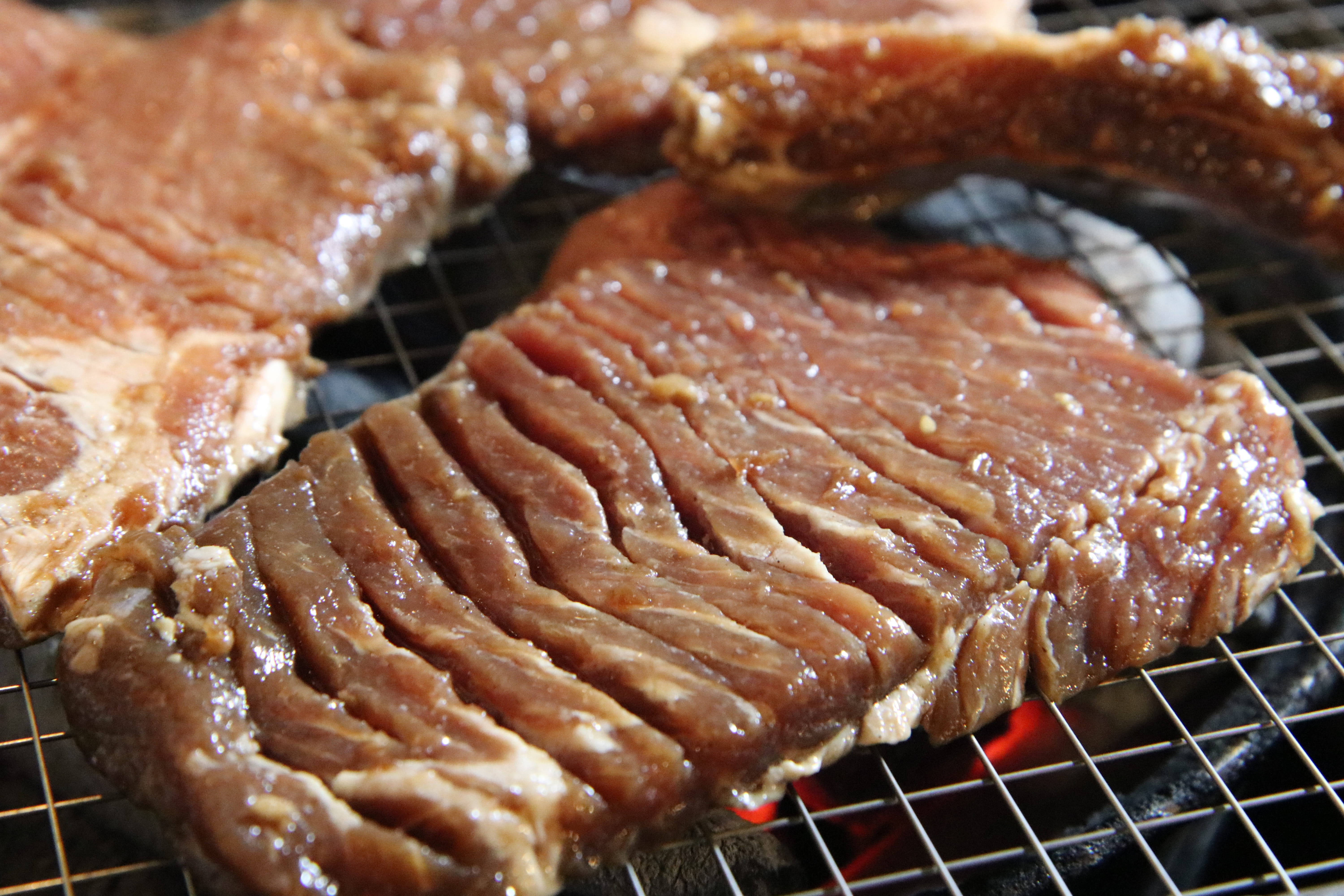 no people, fire, pork ribs, meat, grilled, selective focus, snack, food and drink, barbecue grill, charcoal, barbecues, republic of korea, grill, high angle view, HD Wallpaper