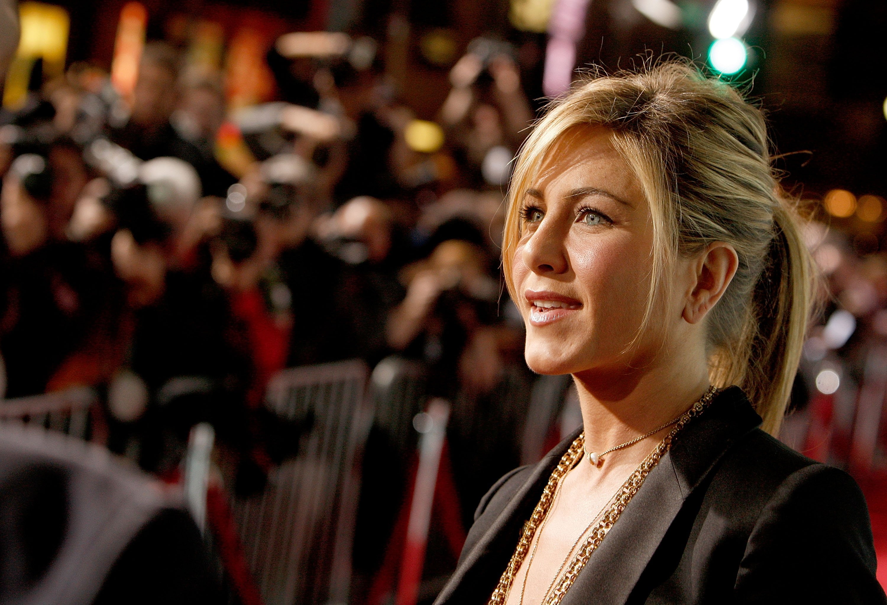 2K, function, photoshoot, aniston, jennifer, HD Wallpaper