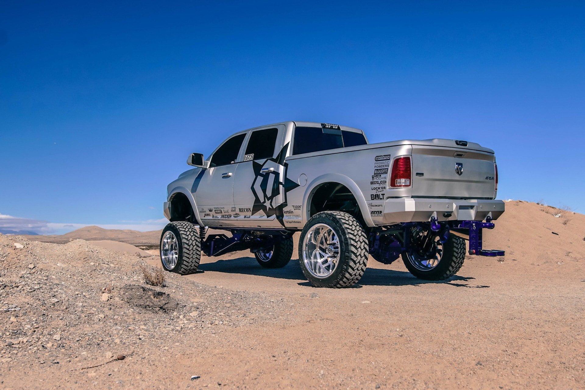 1080P, mode of transportation, transportation, land, clear sky, landscape, desert, no people, travel, outdoors, copy space, lifted, 4x4, sunlight, off-road vehicle, HD Wallpaper