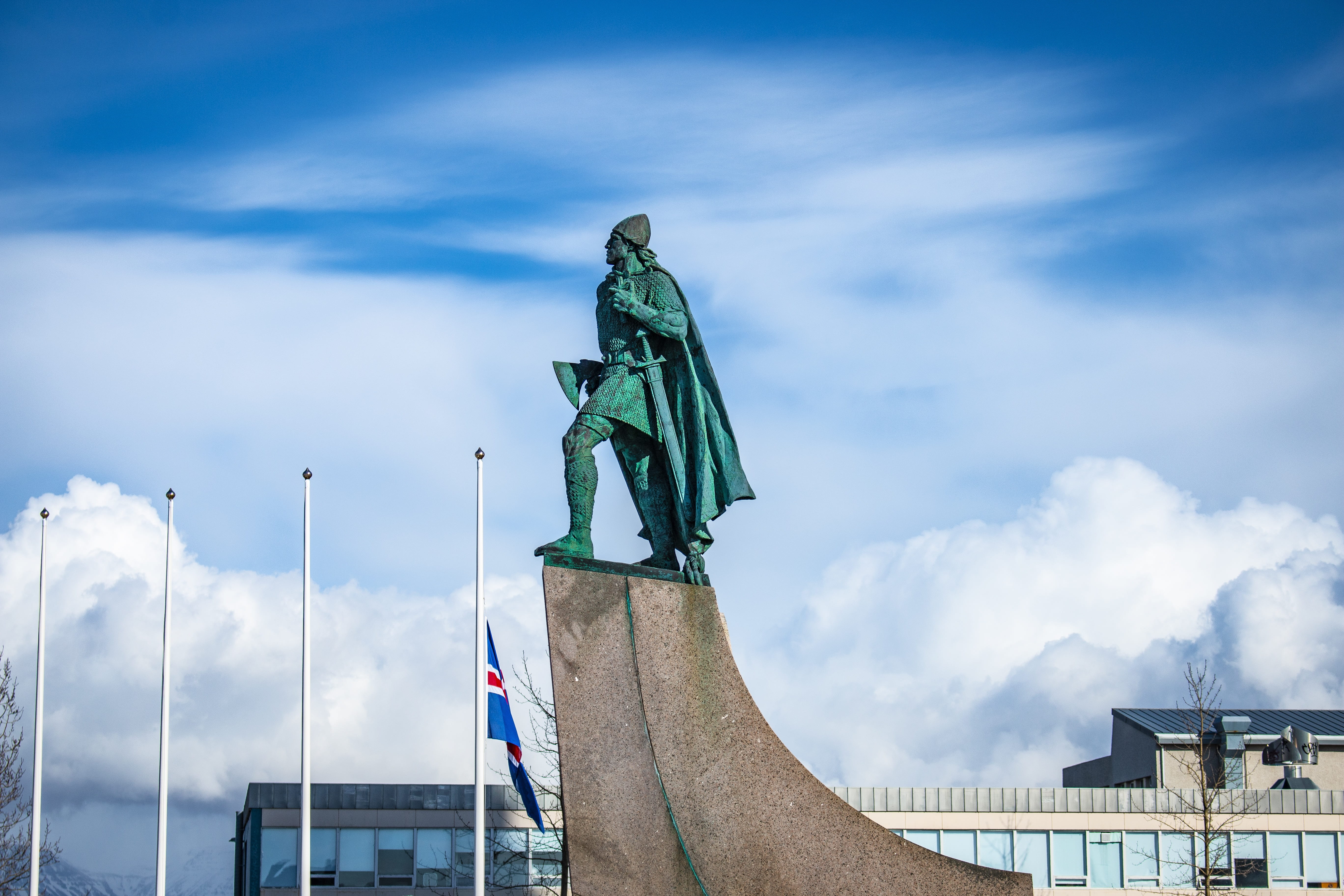 eriksson, leif eriksson, male likeness, no people, architecture, the past, sky, built structure, history, art and craft, female likeness, human representation, HD Wallpaper