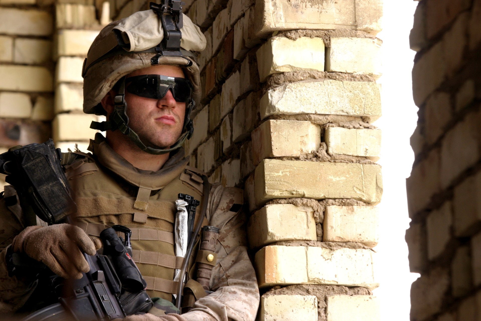 Rifle, Patrol, Weapon, Military, Standing Guard, Marines, Army, Gun, Soldier, 1080P, HD Wallpaper