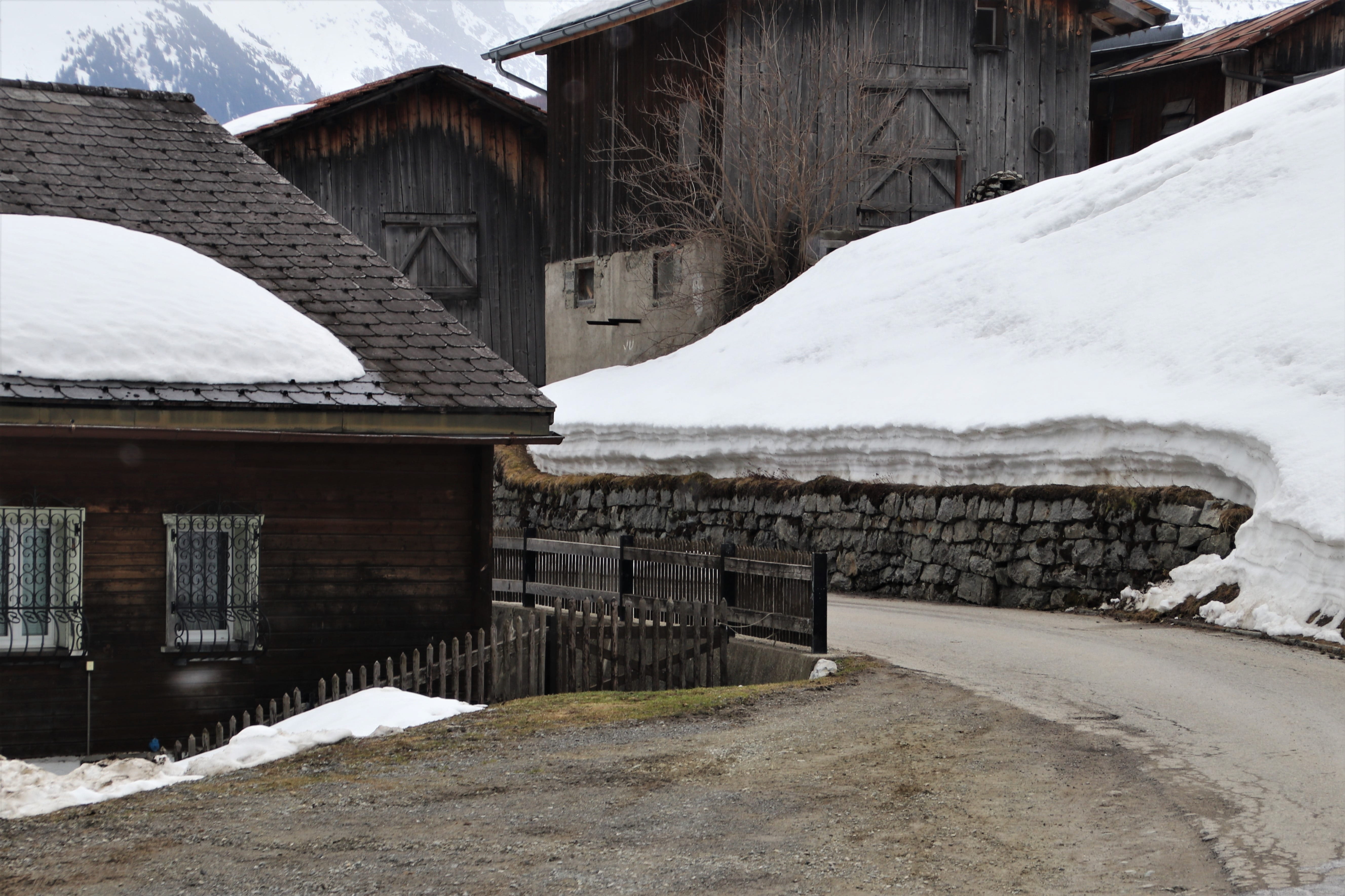 house, wooden, building, built structure, hiking trail, cold temperature, white color, tour, rustic, day, travel, highway, snowy, sky, frozen, winter, wooden cottage, HD Wallpaper