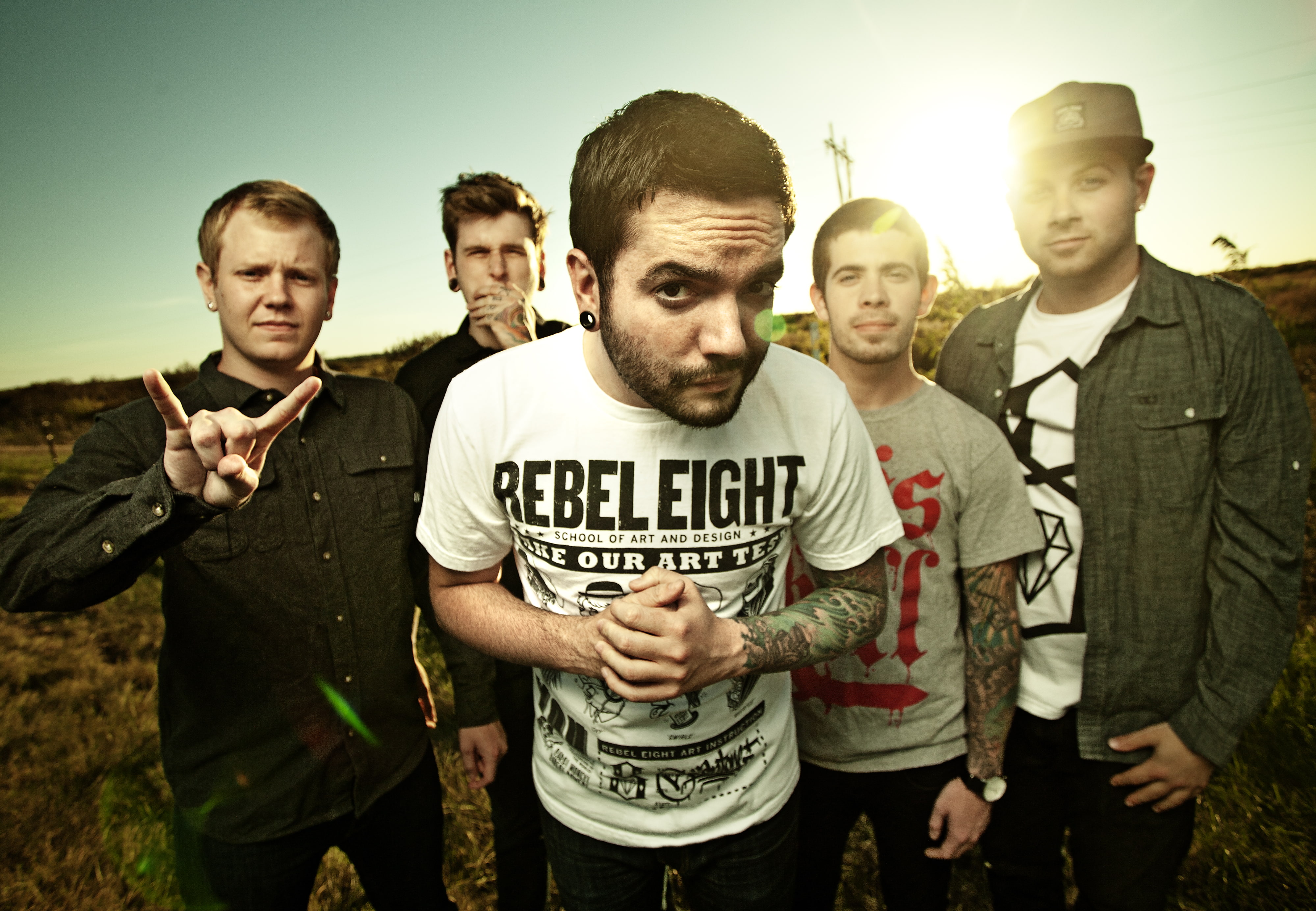 lifestyles, a day to remember, waist up, gesturing, young adult, front view, group of people, men, togetherness, music, aggression, real people, s, young men, HD Wallpaper