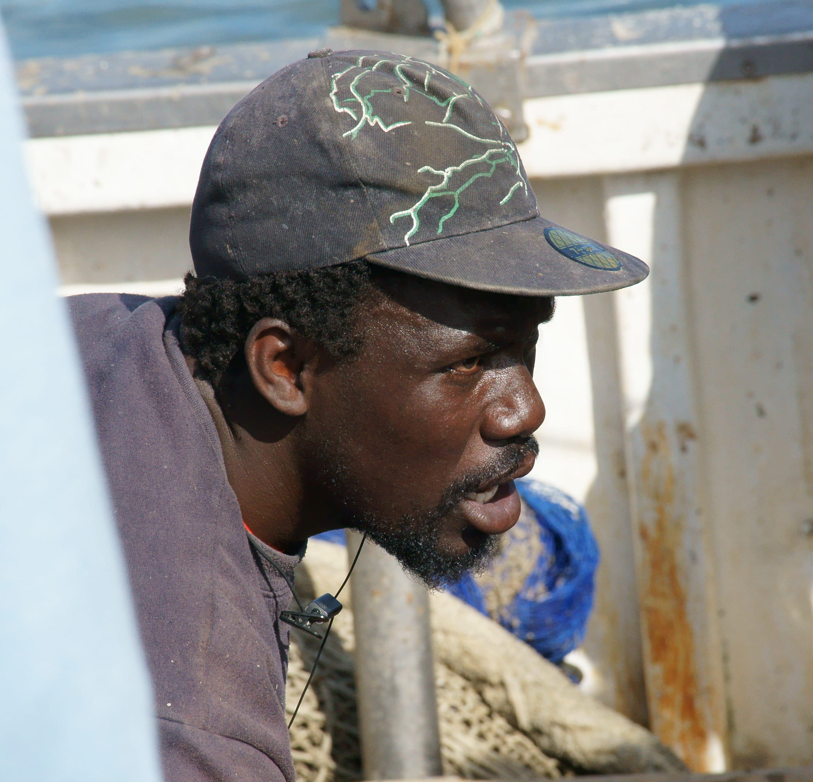 men, young adult, dirty, fishing, headshot, looking, one man only, young men, 2K, lifestyles, one person, mid adult men, adult, day, African, Boatman, HD Wallpaper