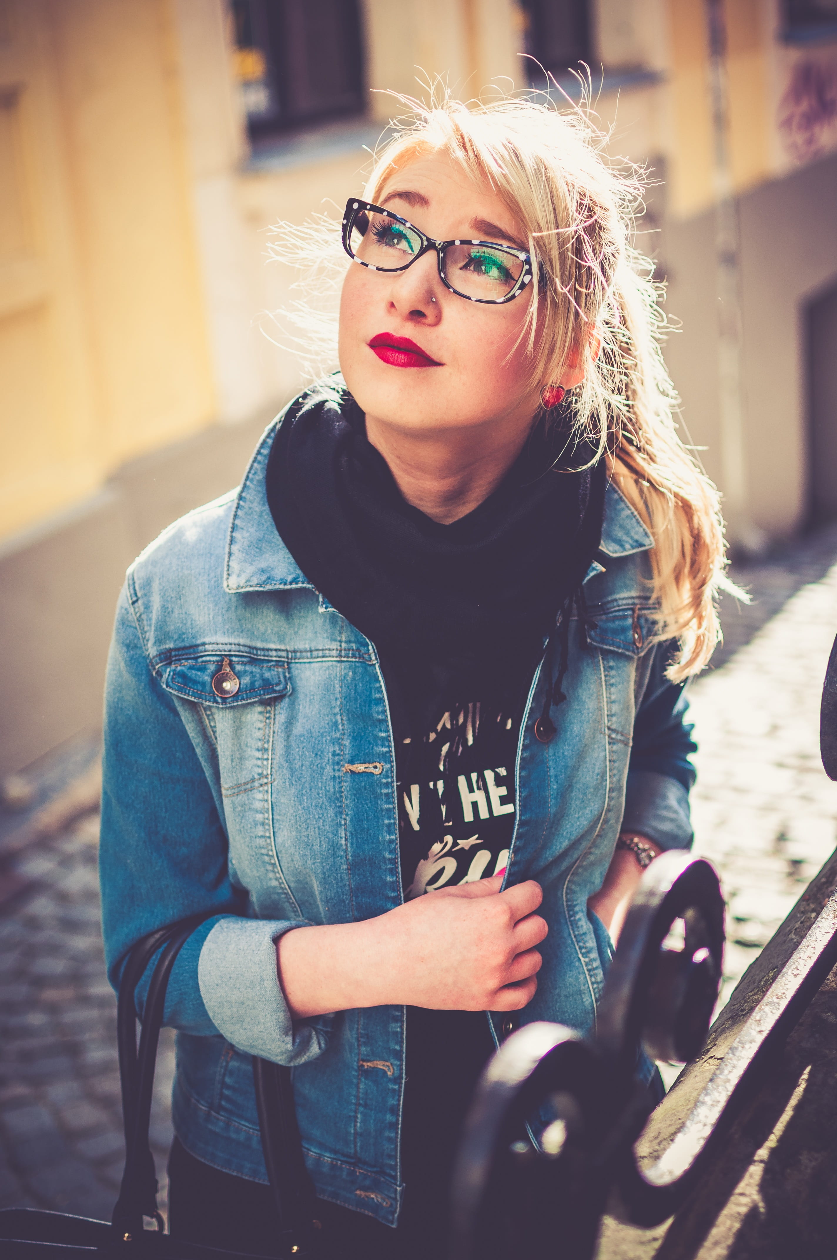 portrait, day, shirt, female, lifestyle, casual clothing, blue, black, red, beautiful woman, blonde, looking, hair, architecture, eyeglasses, standing, Phone HD Wallpaper