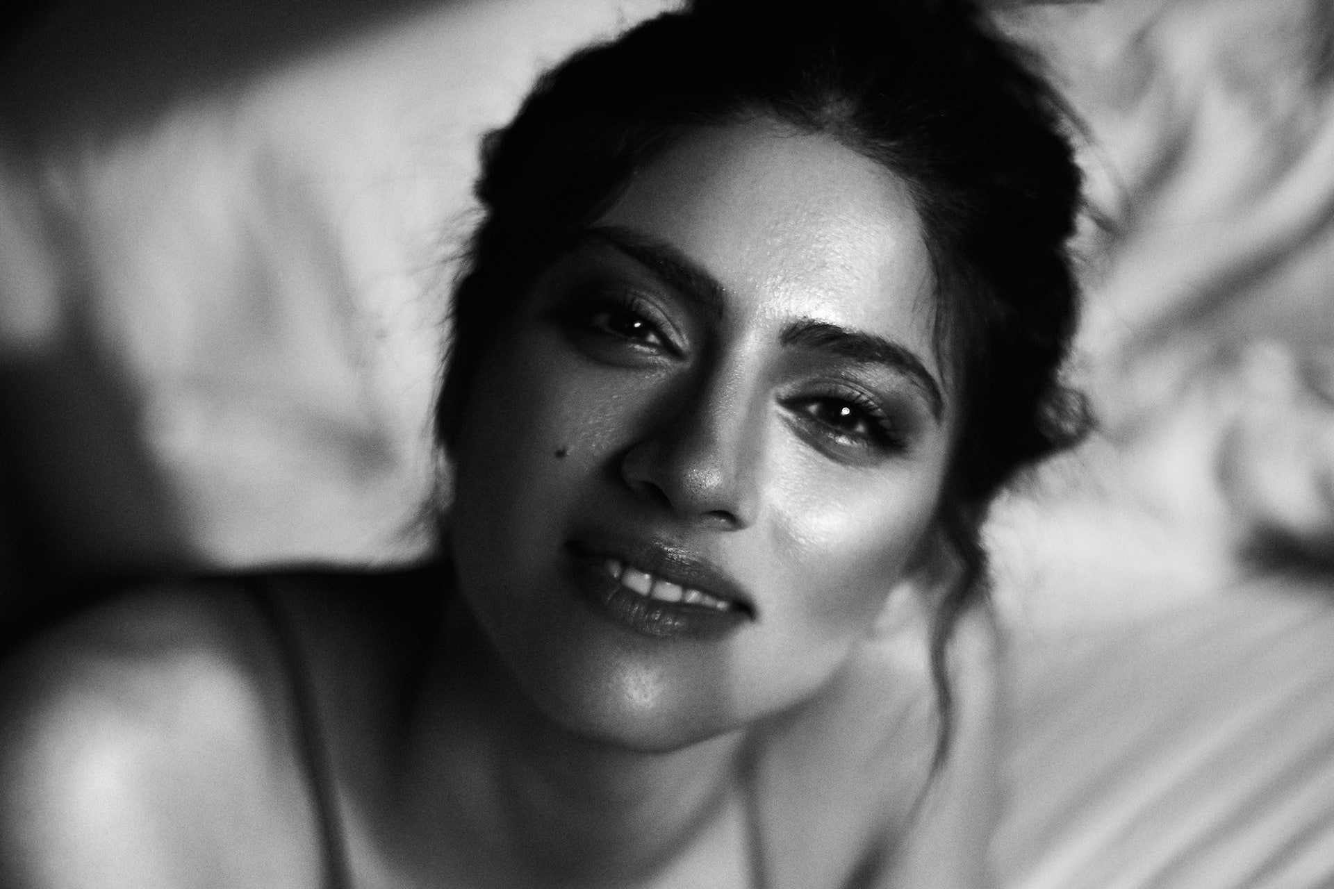 sapna, real people, contemplation, human body part, human face, young adult, close-up, furniture, indoors, looking at camera, portrait, focus on foreground, HD Wallpaper