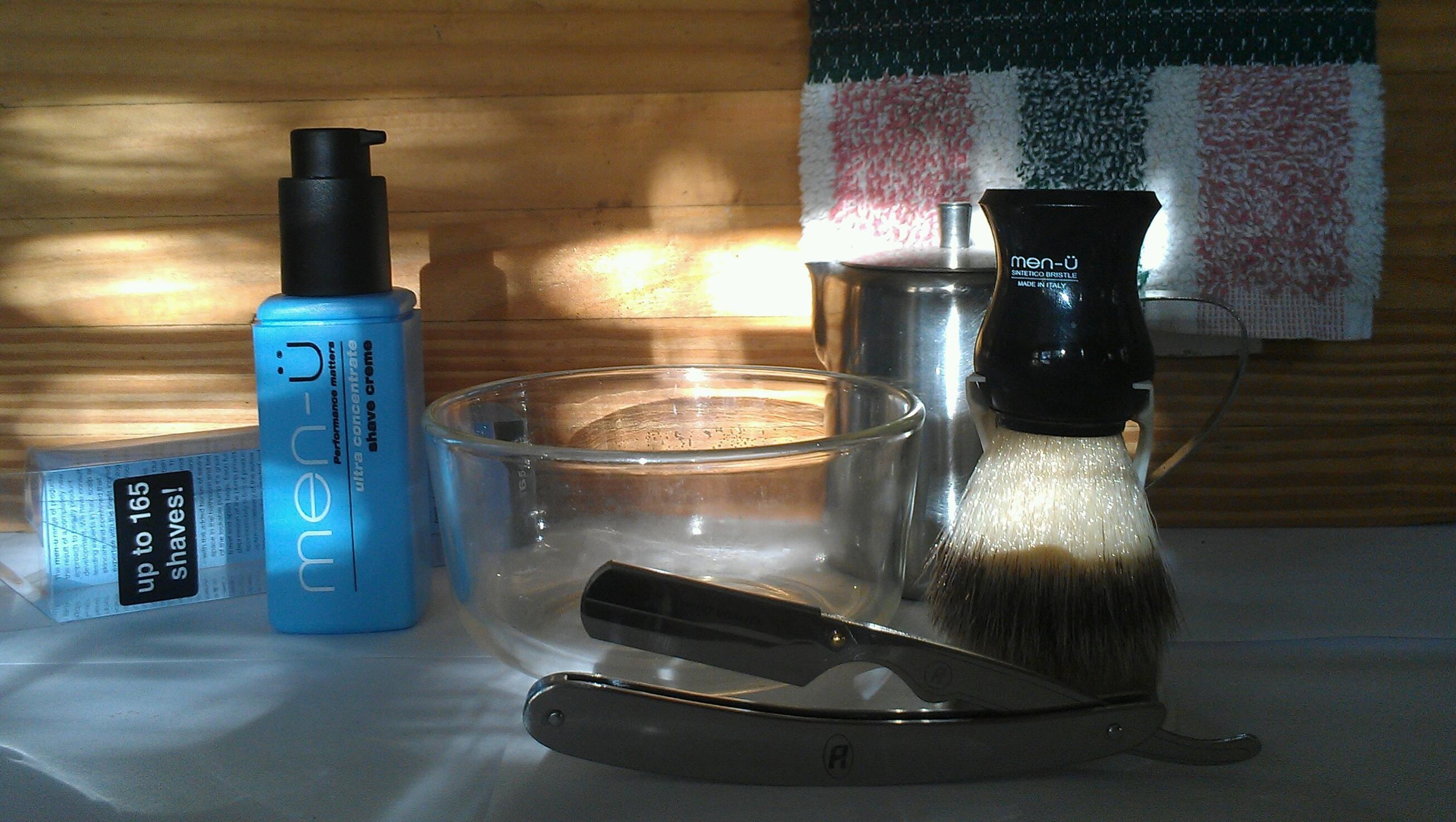 no people, shave, indoors, grooming, beside, black, 2K, straightrazor, nature, push, brush, medium group of objects, close-up, group of objects, barber, HD Wallpaper