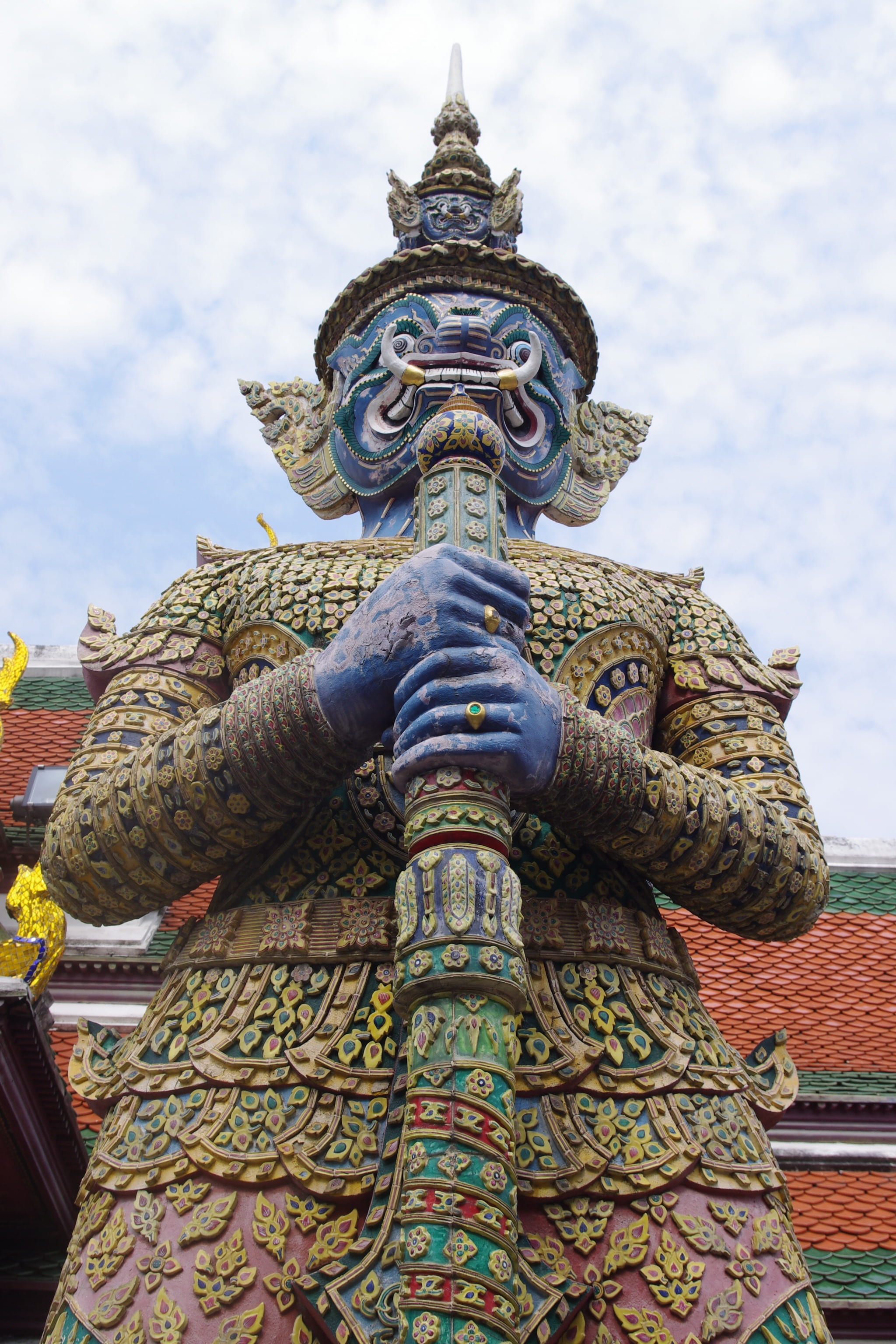 thai, human representation, spirituality, bangkok, religious, religion, demonic, craft, statue, representation, built structure, no people, grand palace, Phone HD Wallpaper