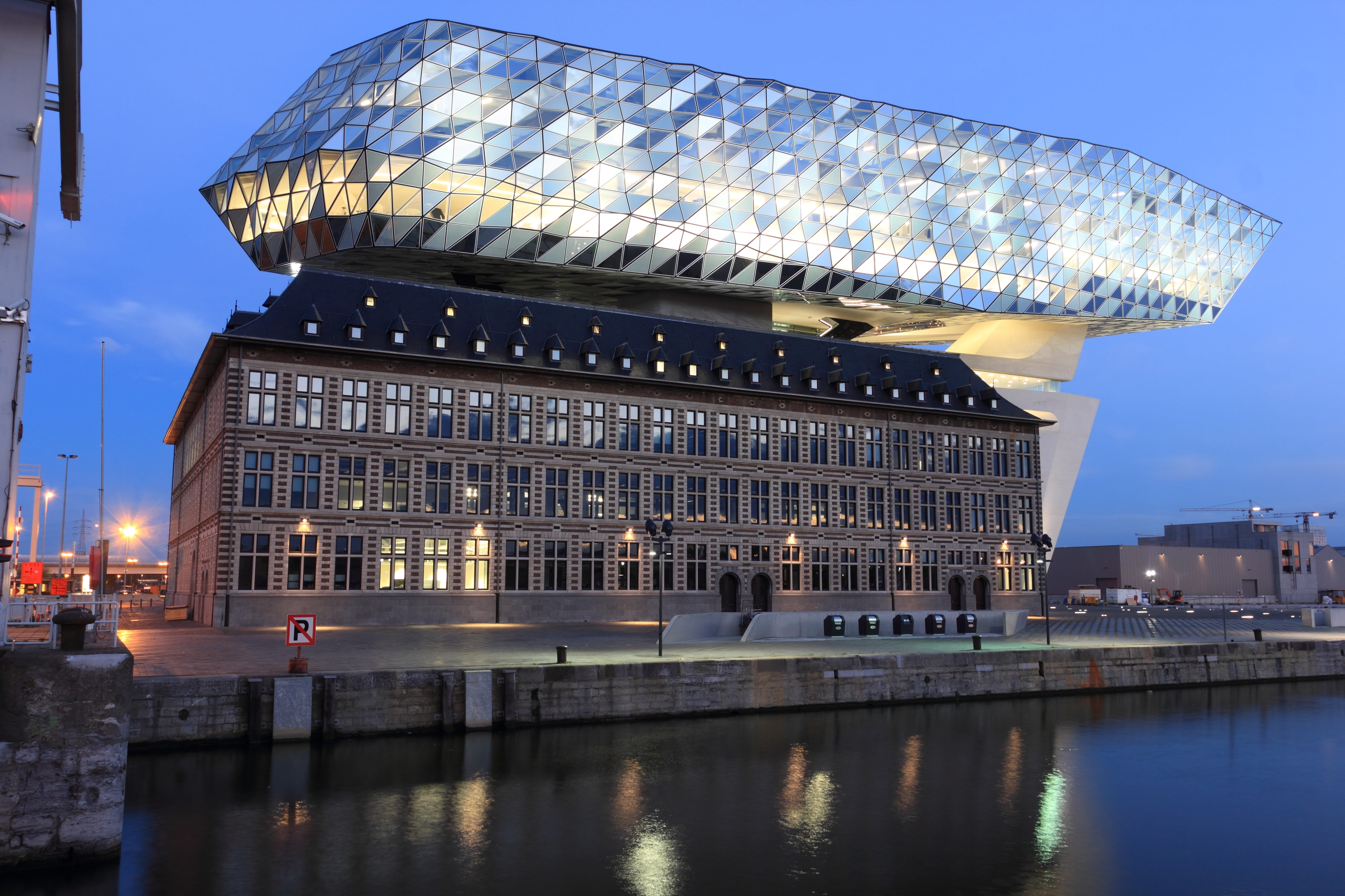 harbor, classic, landmark, 5K, sky, office, travel, office building exterior, havenhuis, city, water, architecture, built structure, reflection, travel destinations, HD Wallpaper
