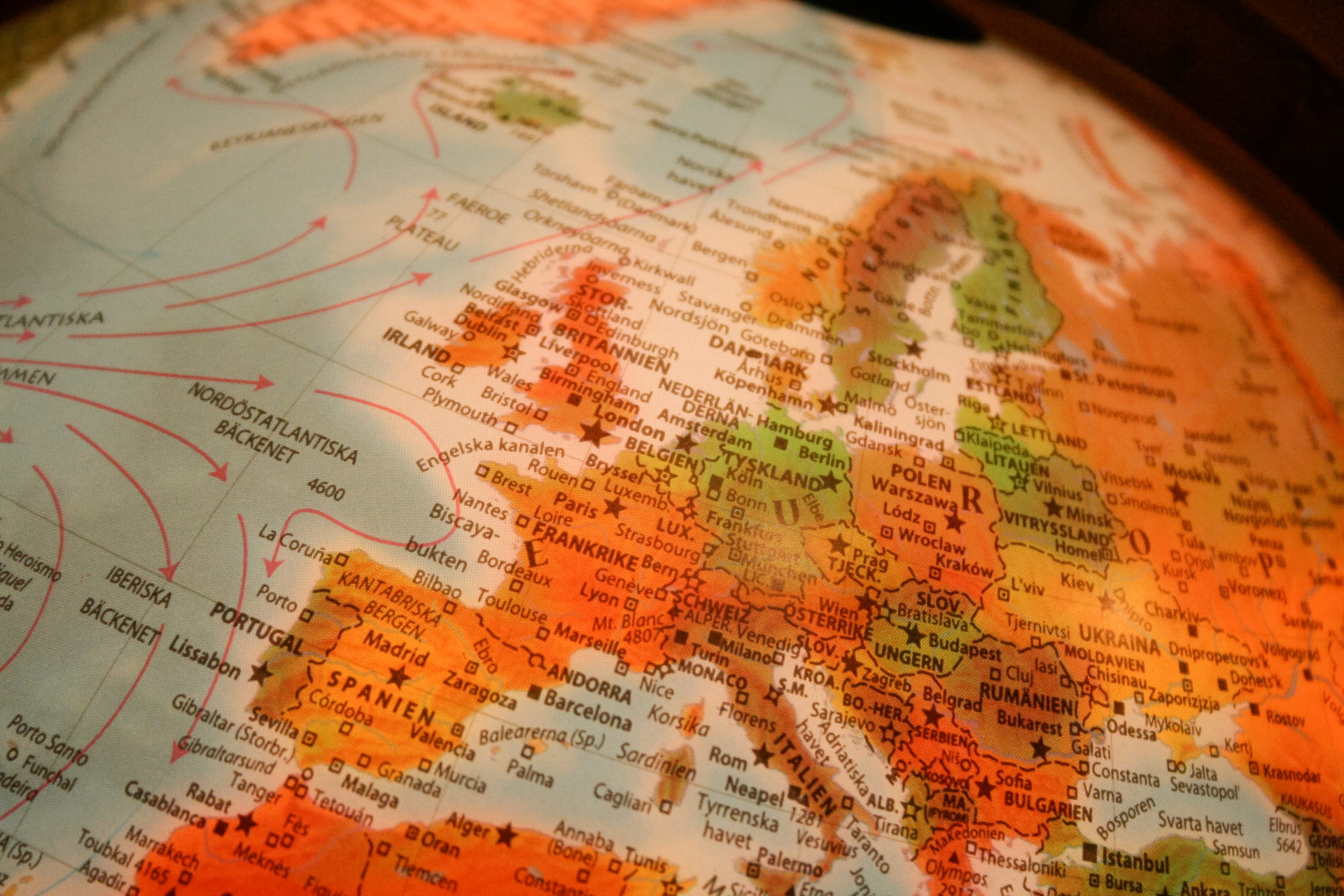 still life, atlas, western script, handwriting, education, outer space, desk, travel, blue, globe, orange, guidance, close-up, topography, map, planet, HD Wallpaper