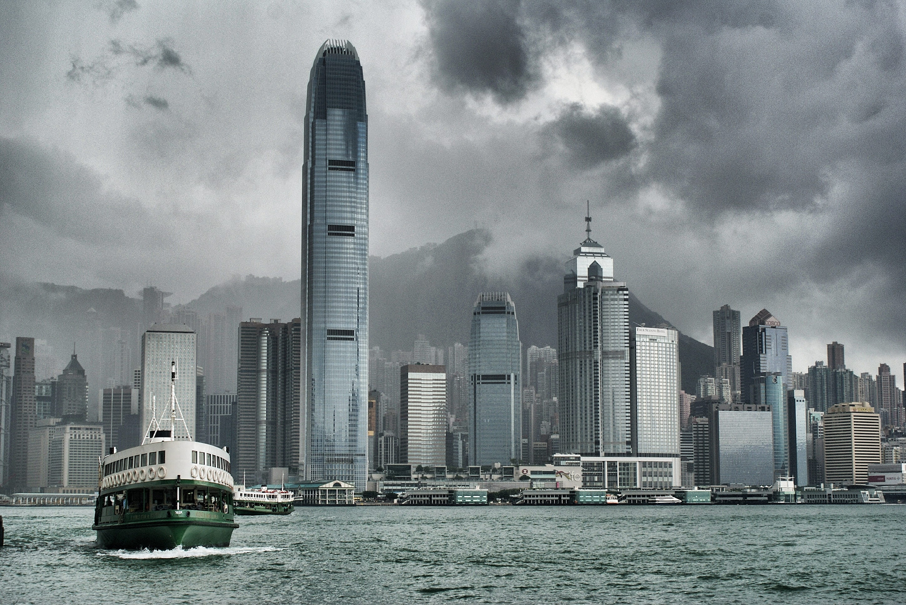 2K, mode of transportation, transportation, building, cloud - sky, no people, sailboat, modern, urban skyline, skyscraper, building exterior, waterfront, HD Wallpaper