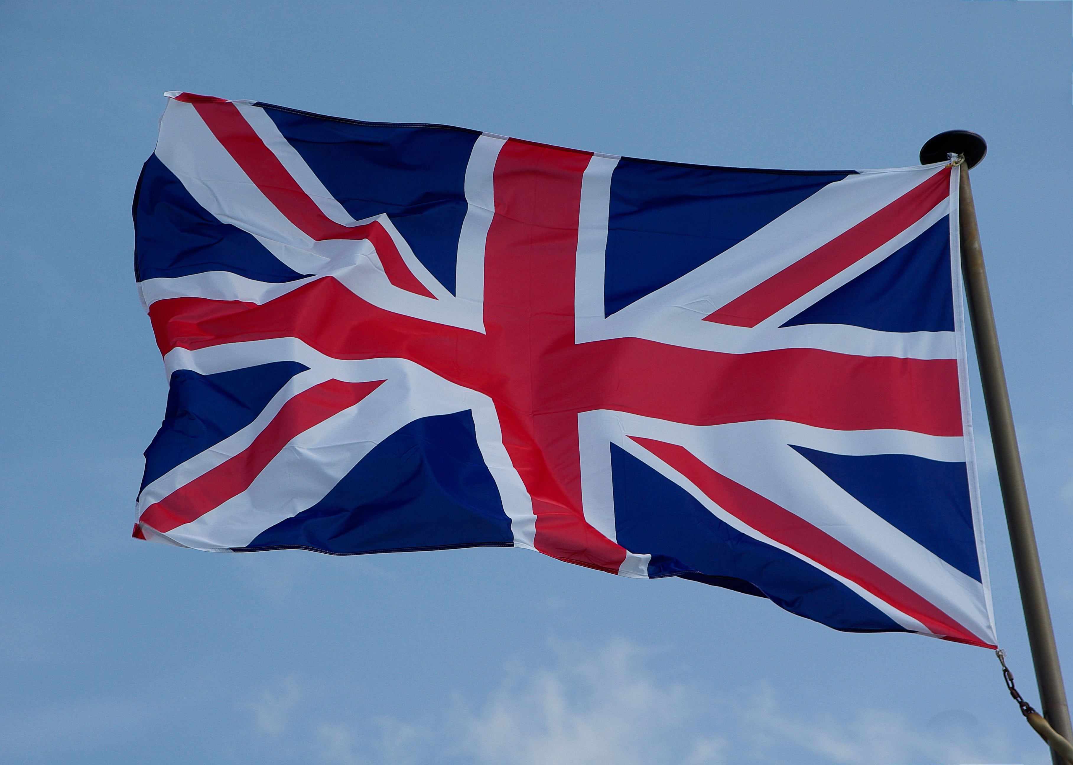 national icon, outdoors, patriotism, blue, independence, union jack, red, freedom, white color, 2K, day, sky, environment, nature, cloud - sky, waving, HD Wallpaper