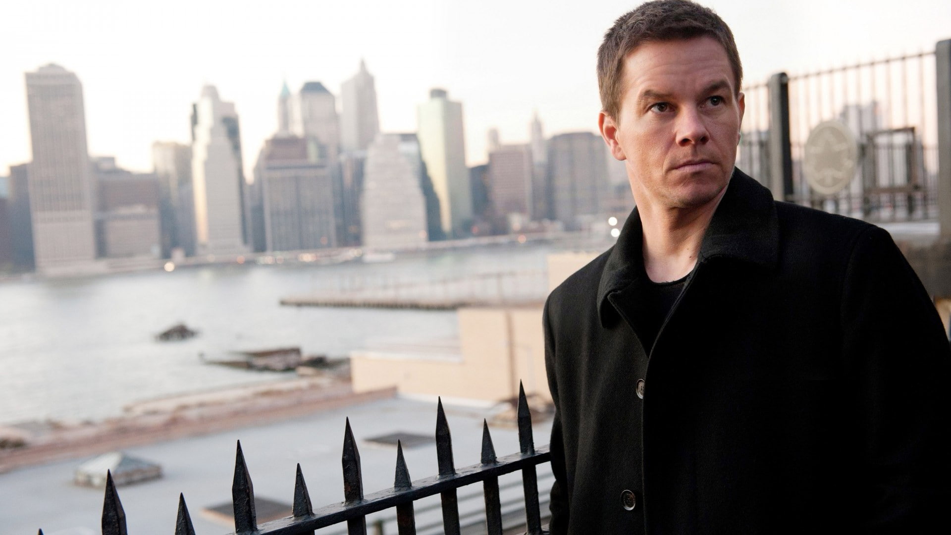 USA, actor, Mark Wahlberg, cityscape, New York City, architecture, fence, men, depth of field, looking away, 1080P, building, river, skyscraper, coats, HD Wallpaper